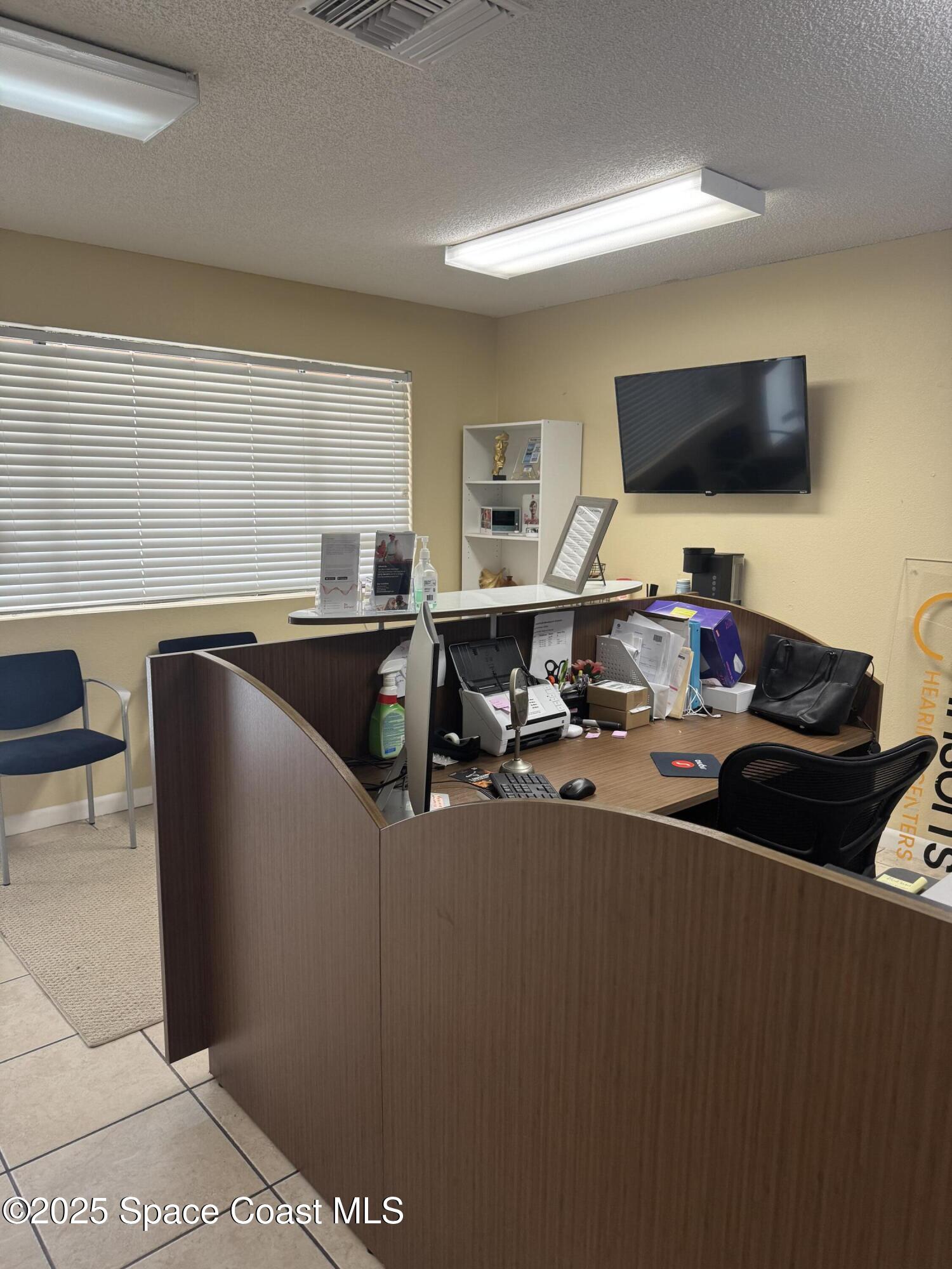 1057 Cheney Highway 4