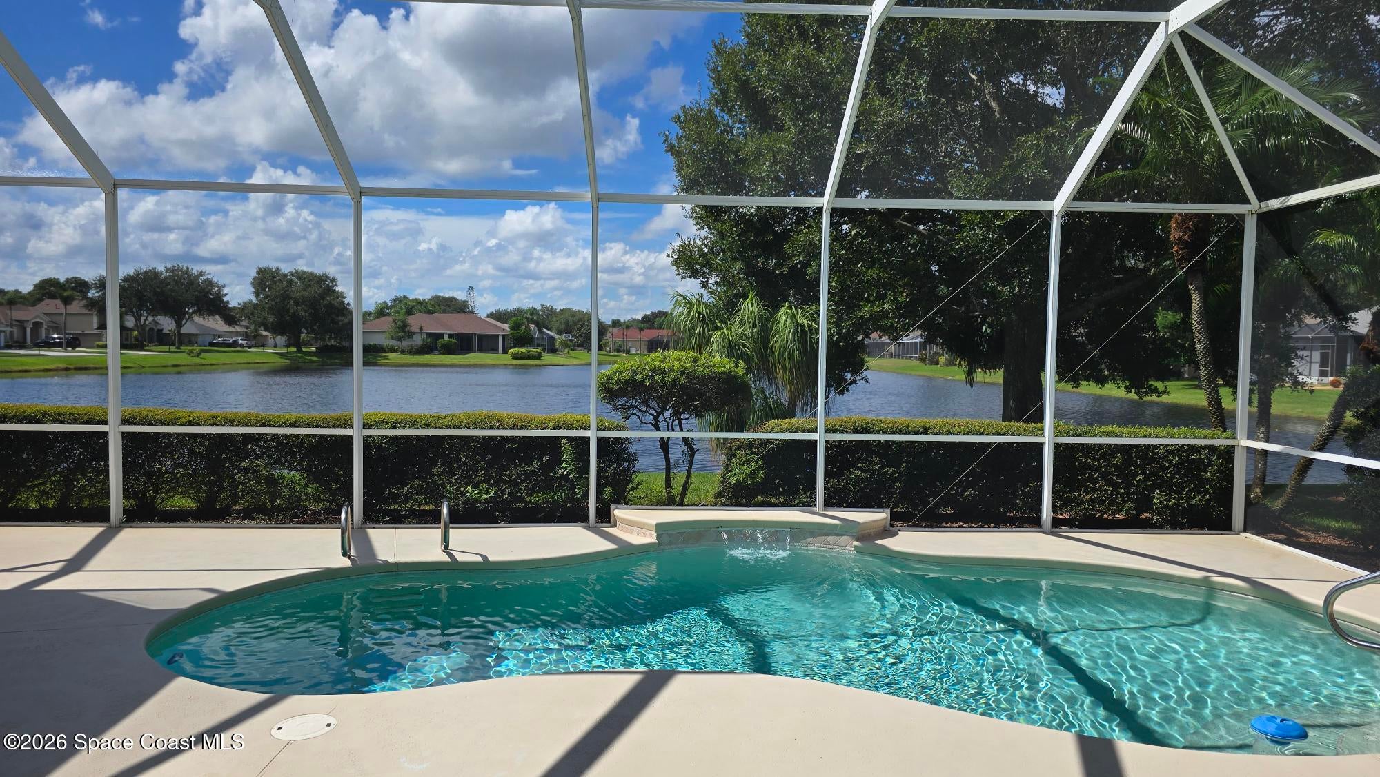 5886 Arlington Circle