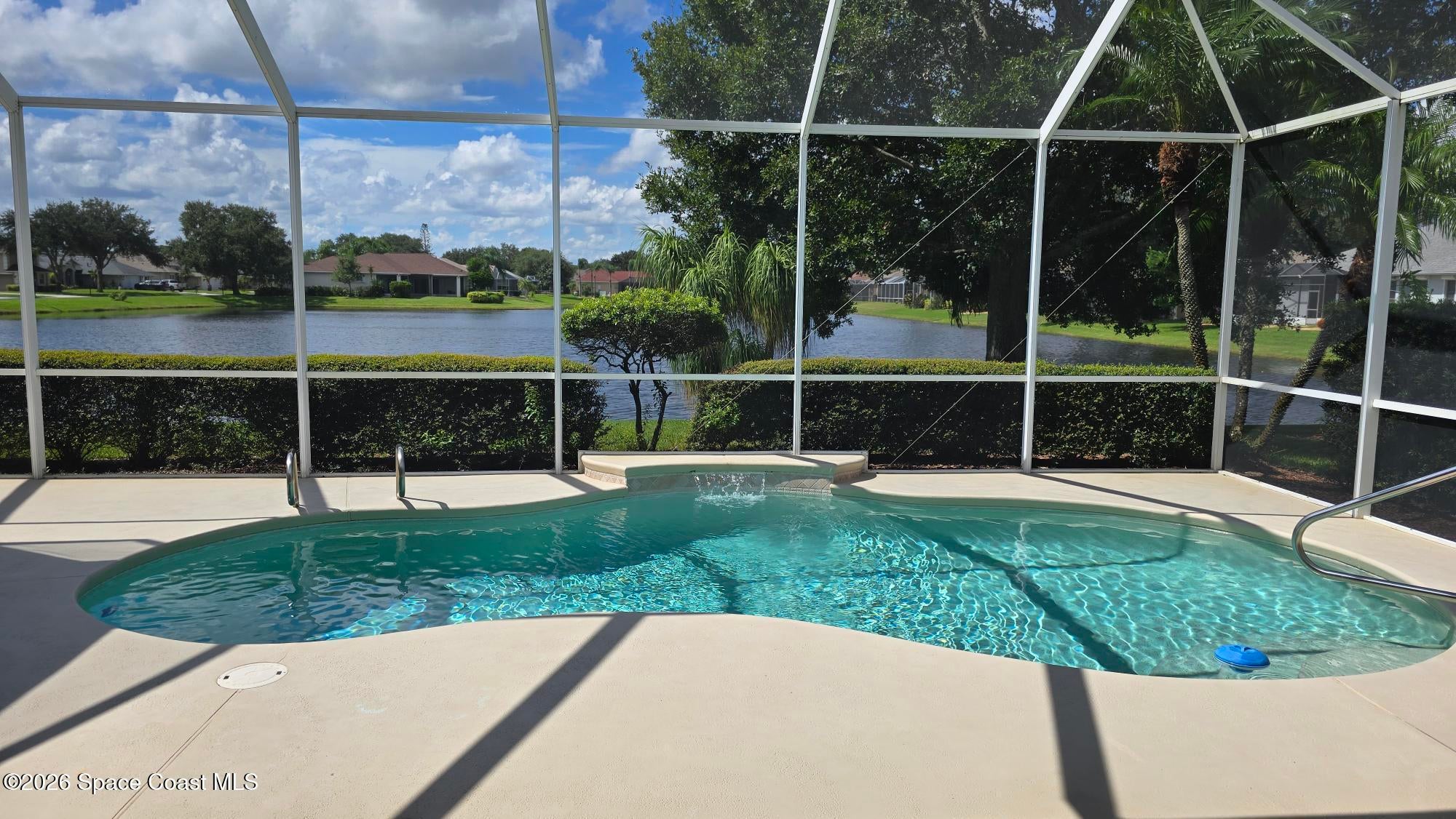 5886 Arlington Circle