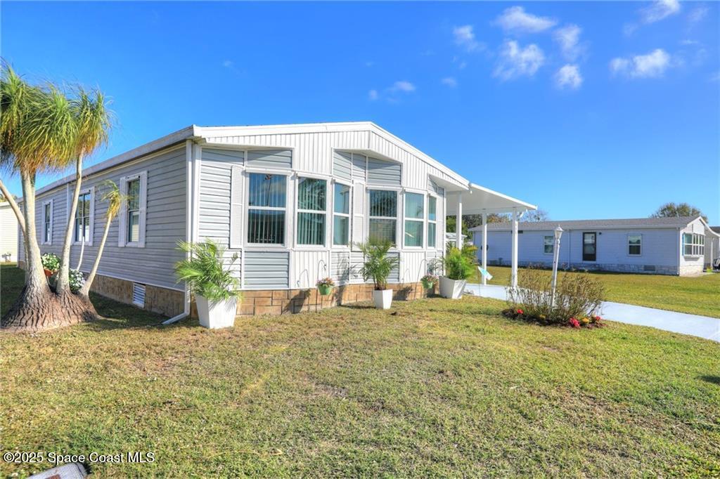 806 Lychee Drive