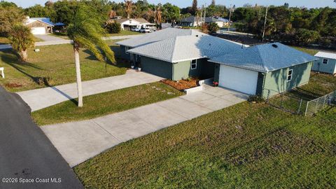 Property photo of 9010 Central Avenue, Sebastian, FL 32976
