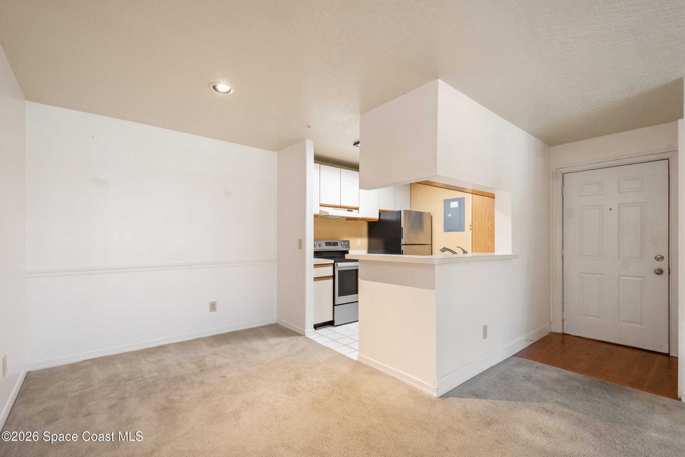 7667 N Wickham Road 813