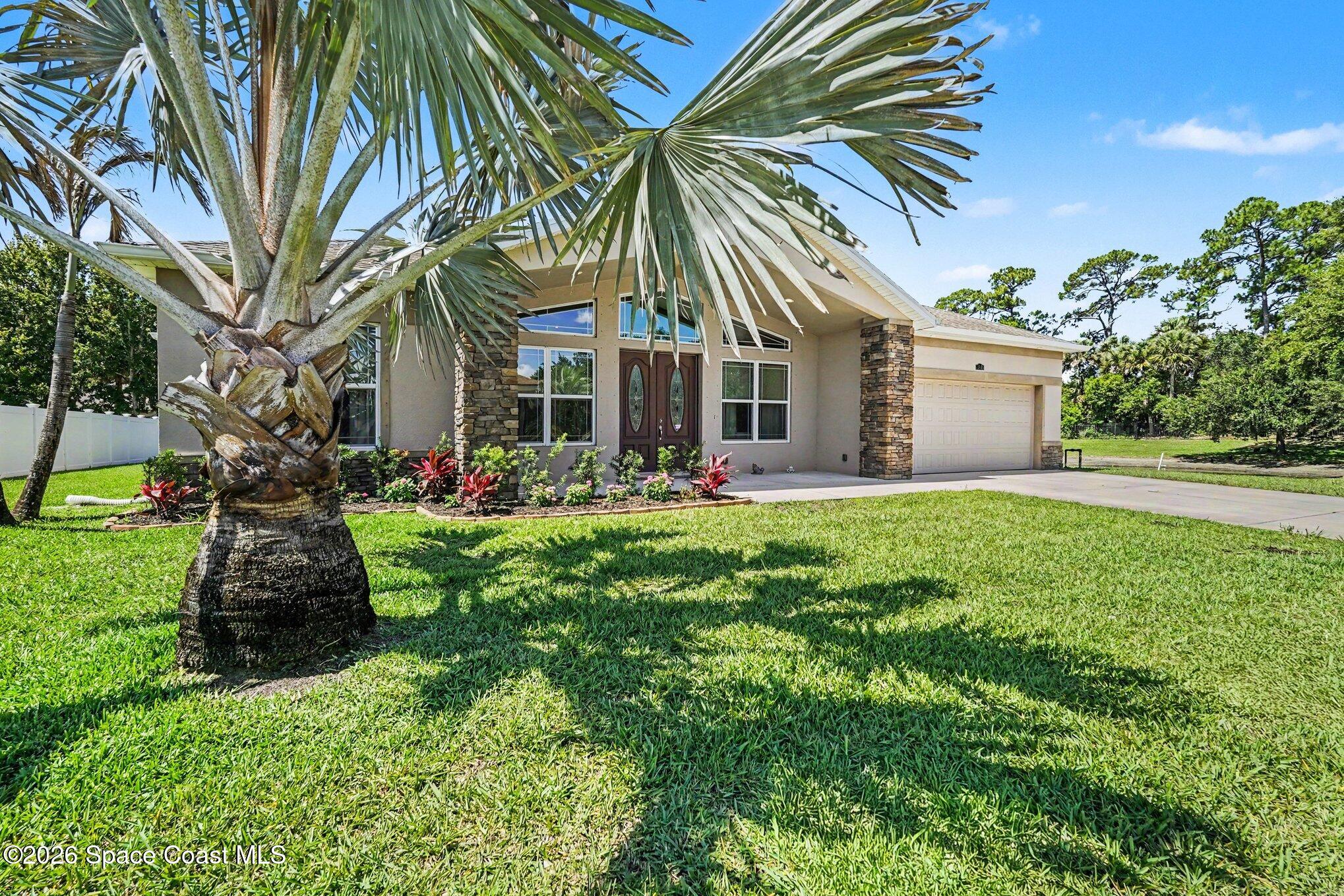 110 Via Catalano Court NE