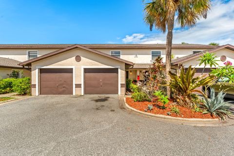 Townhouse in Melbourne FL 1073 June Drive.jpg