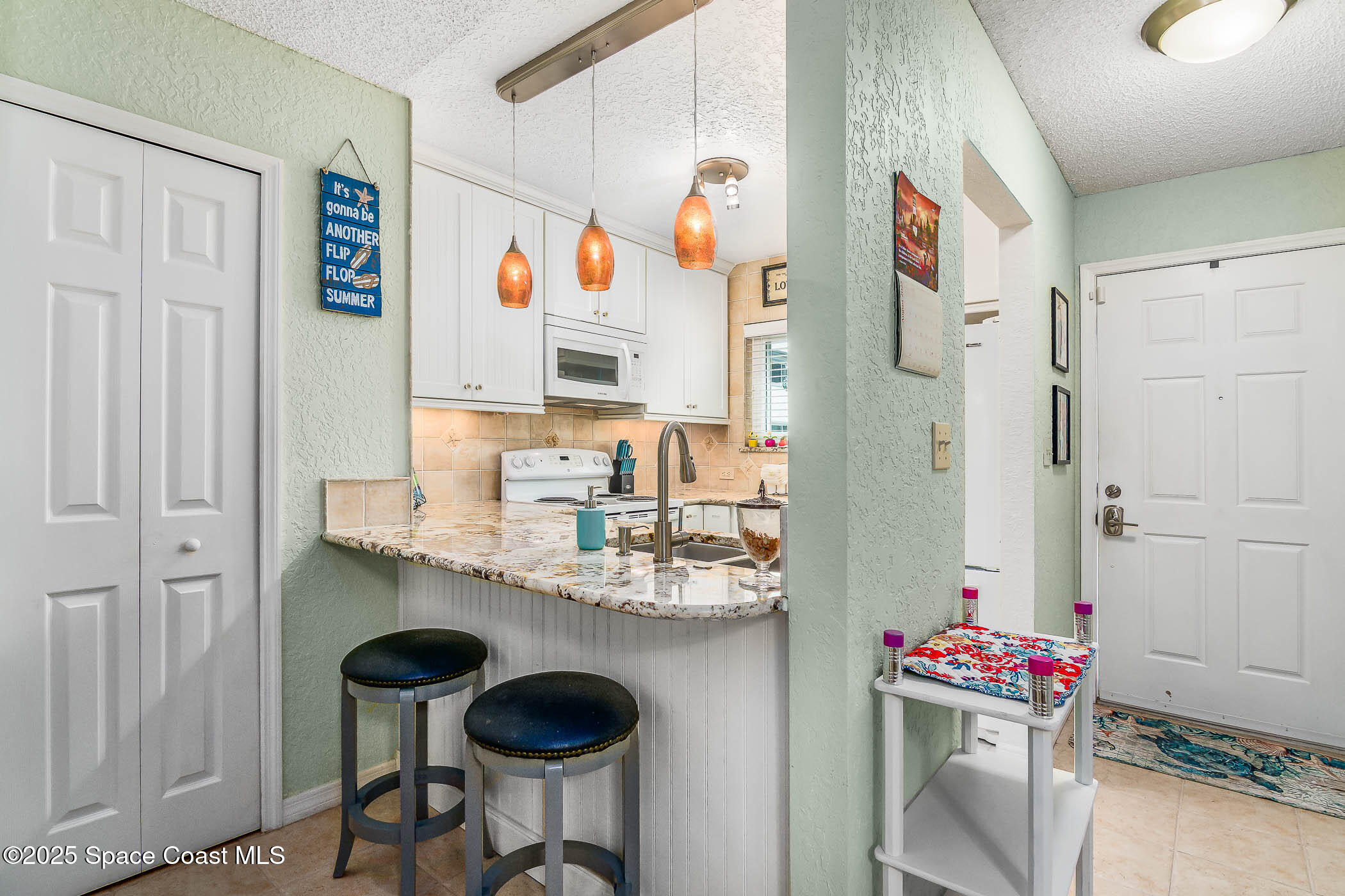 238 N Seaport Boulevard