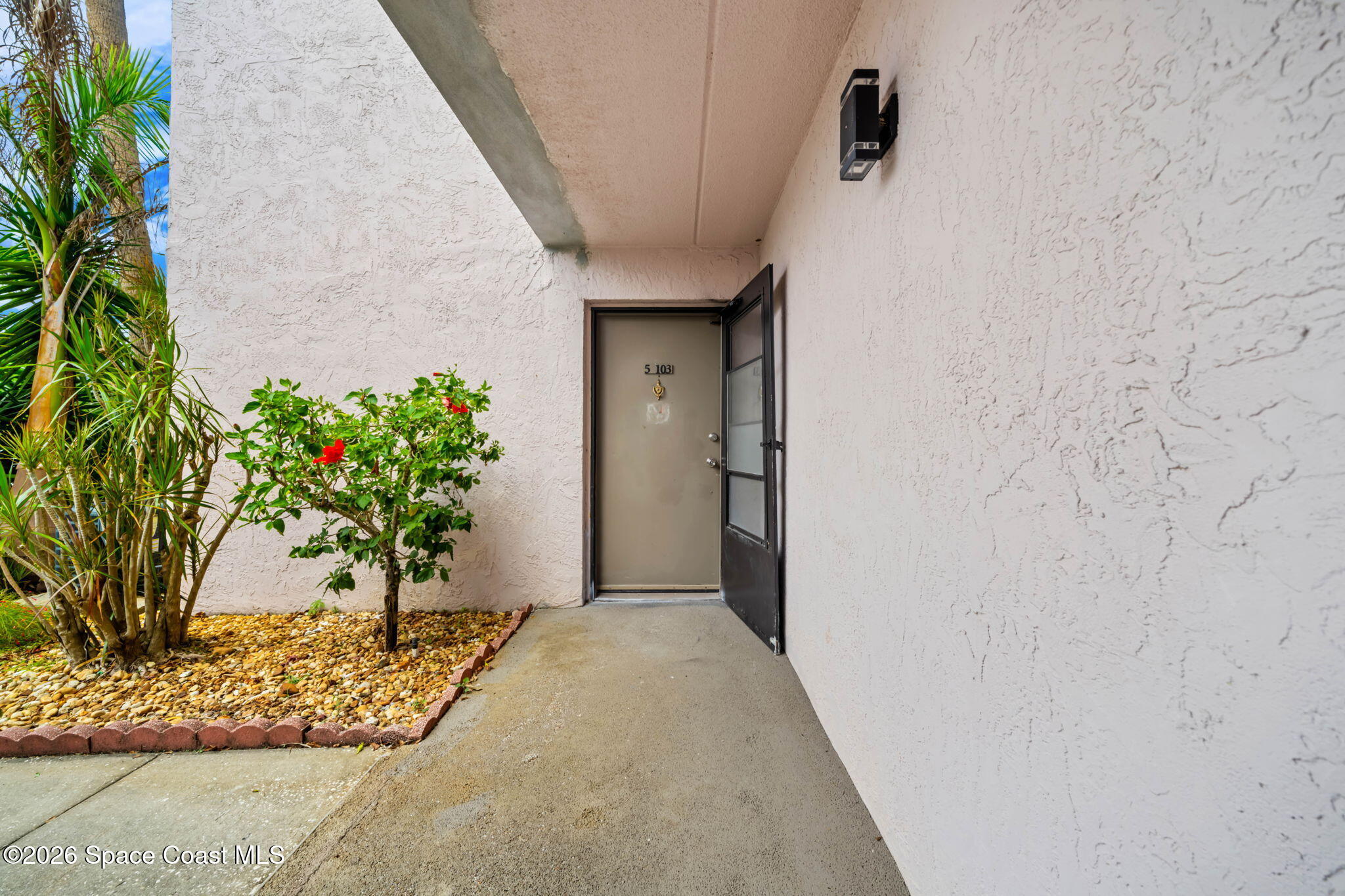 2727 N Wickham Road 103-5
