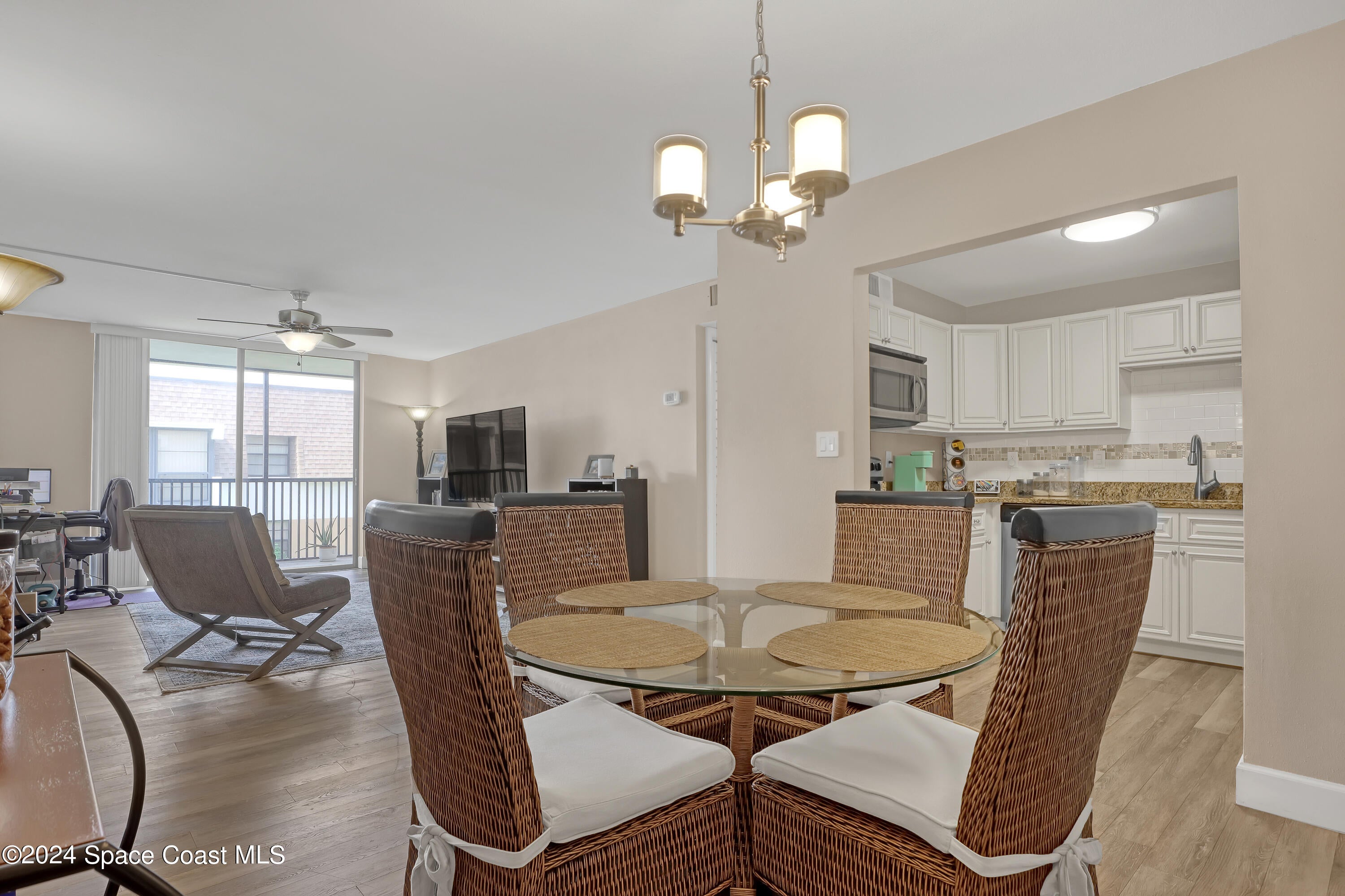 2700 N Hwy A1a 4-201
