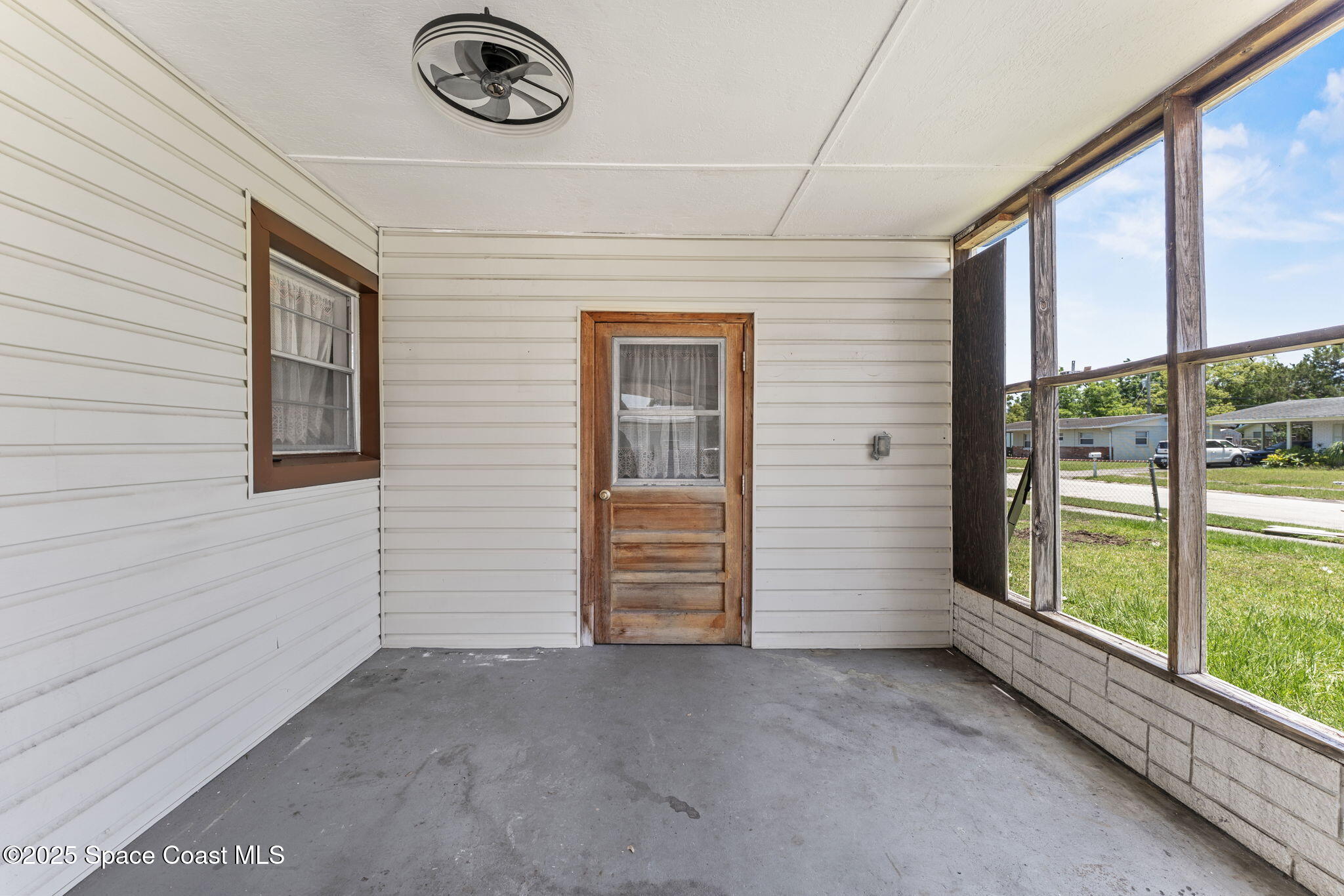2922 Rosemarie Drive