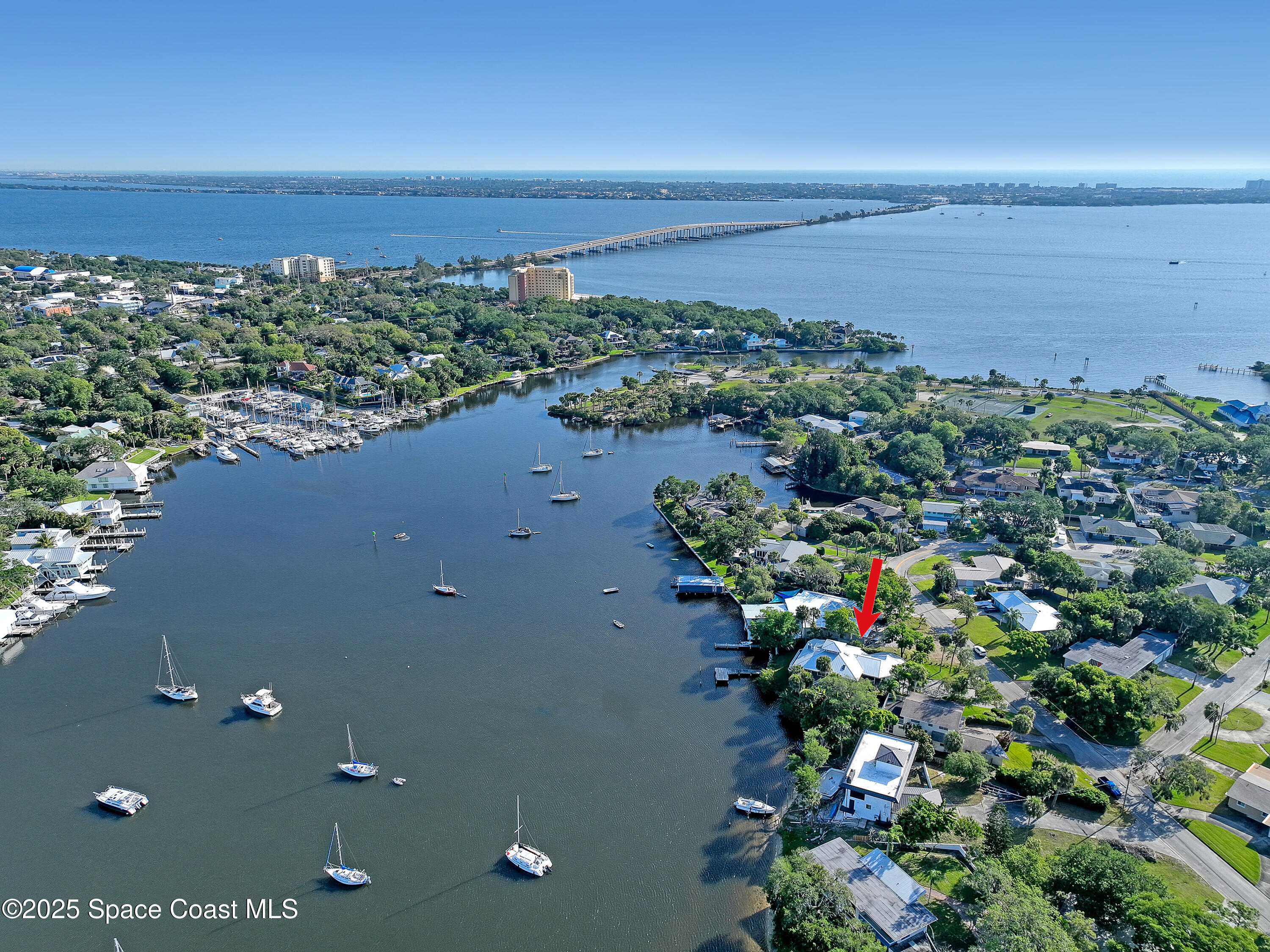 940 W Whitmire Drive