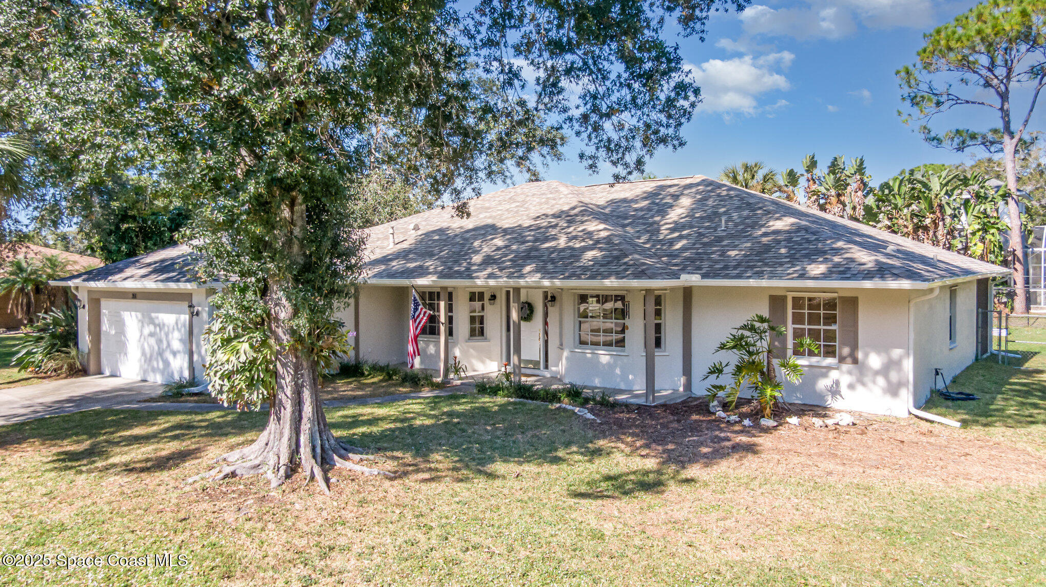 351 Myakka Street NE