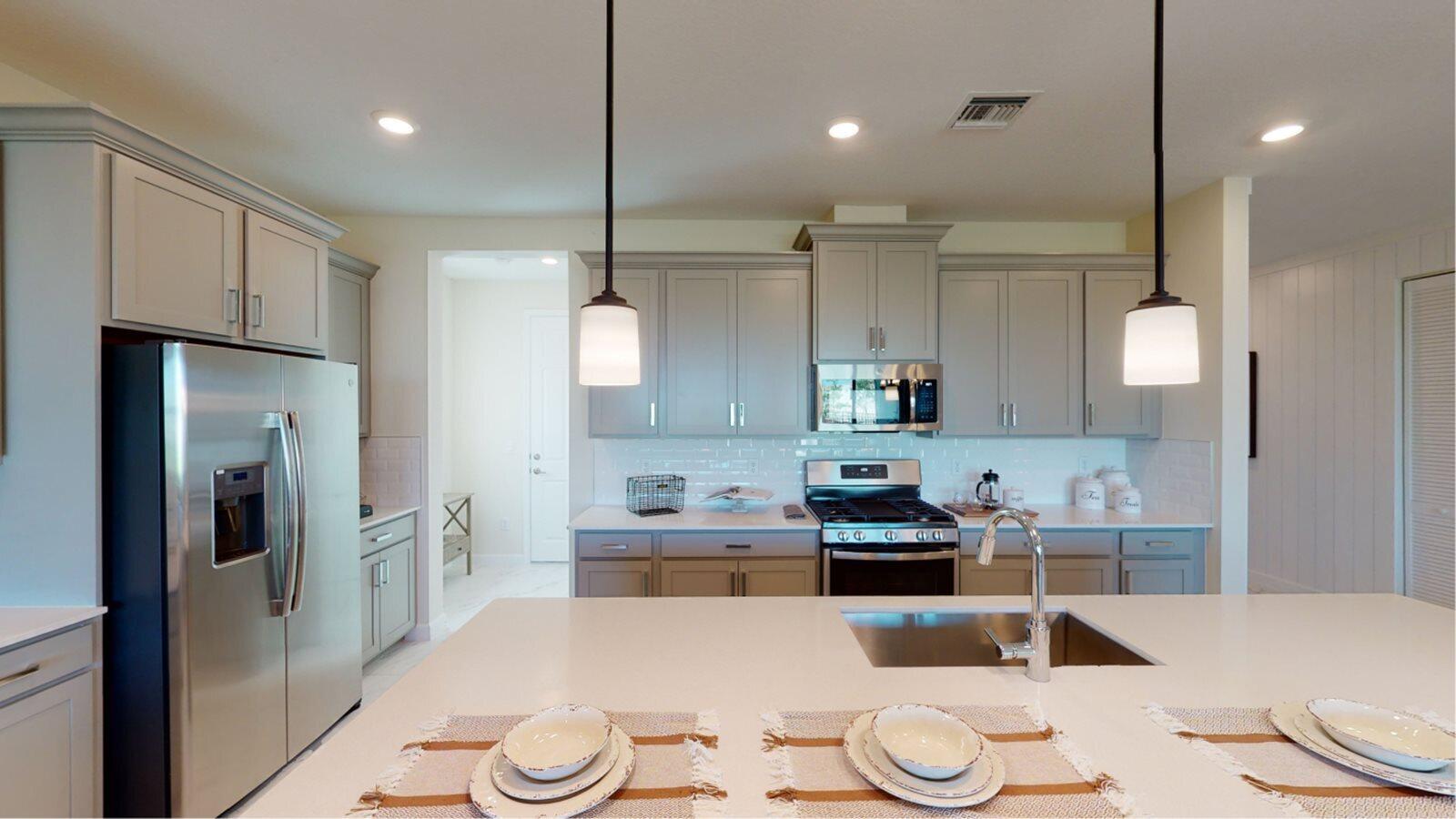 1977 Fuchsia Place NW