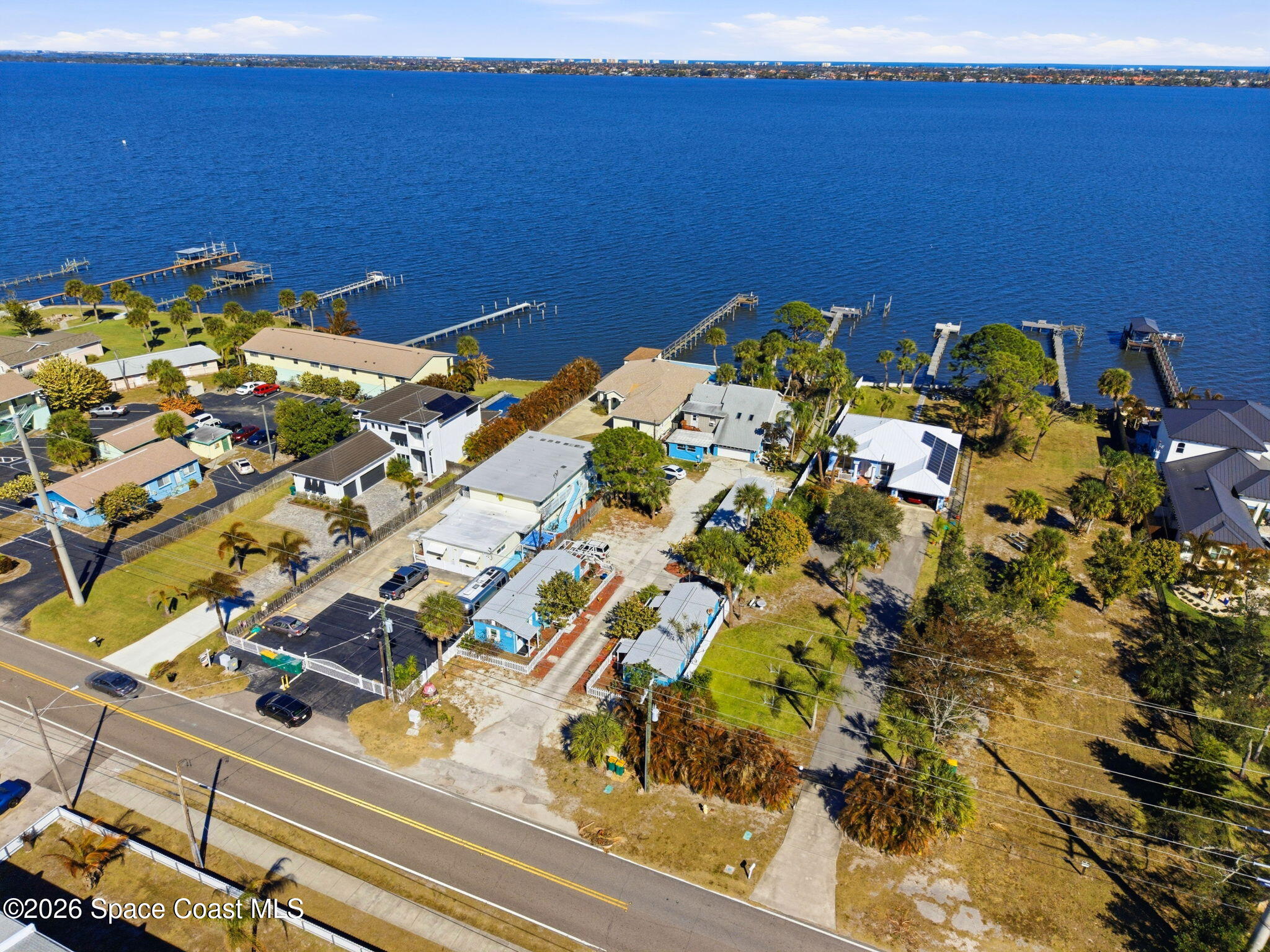 2179 Pineapple Avenue