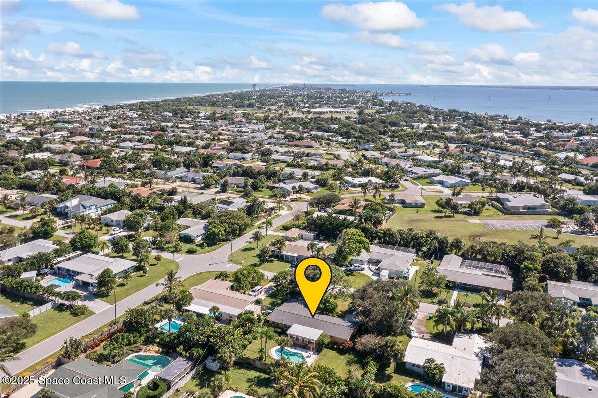 302 Surf Road
