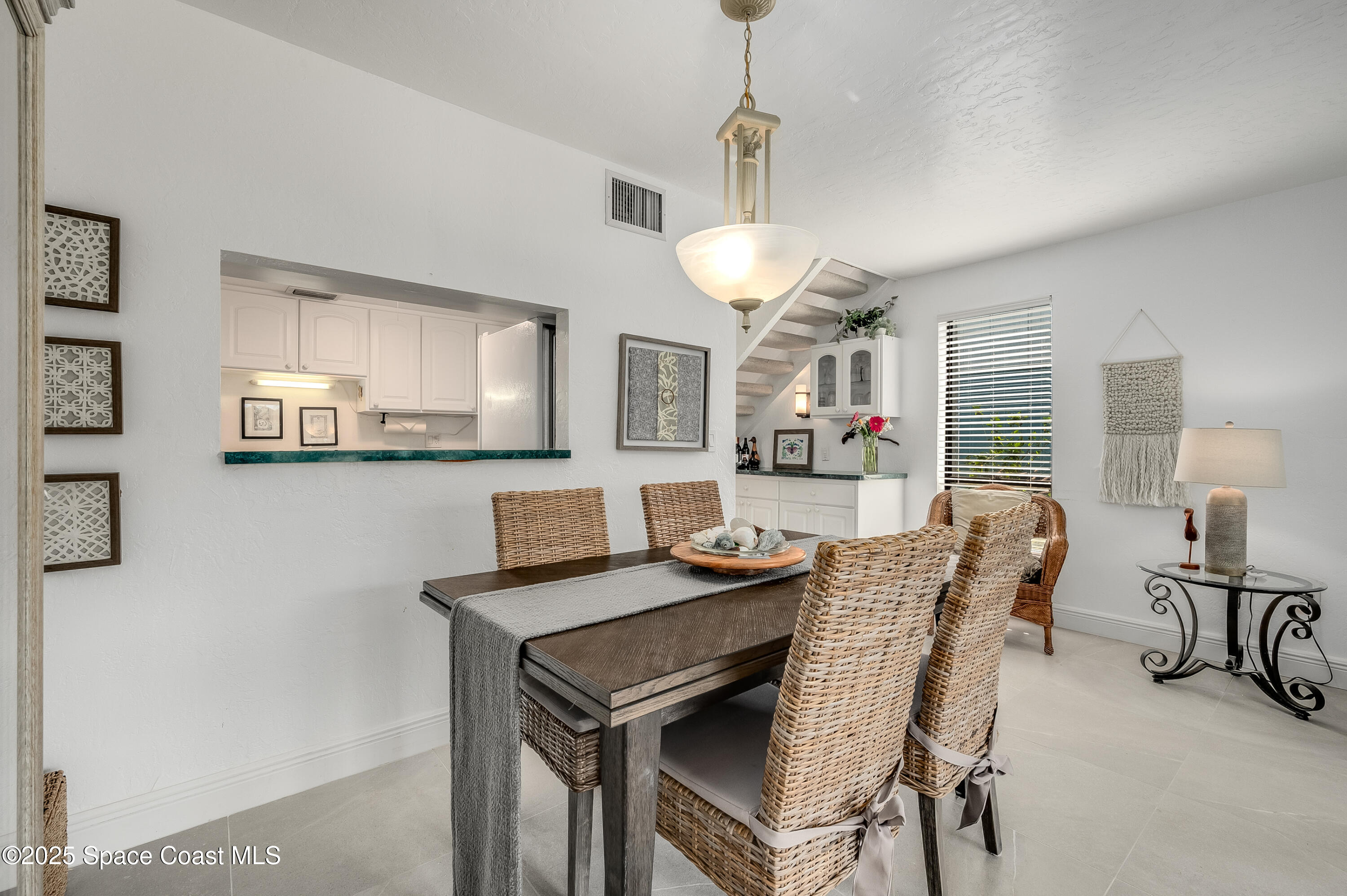 8 Cove Road 8-B