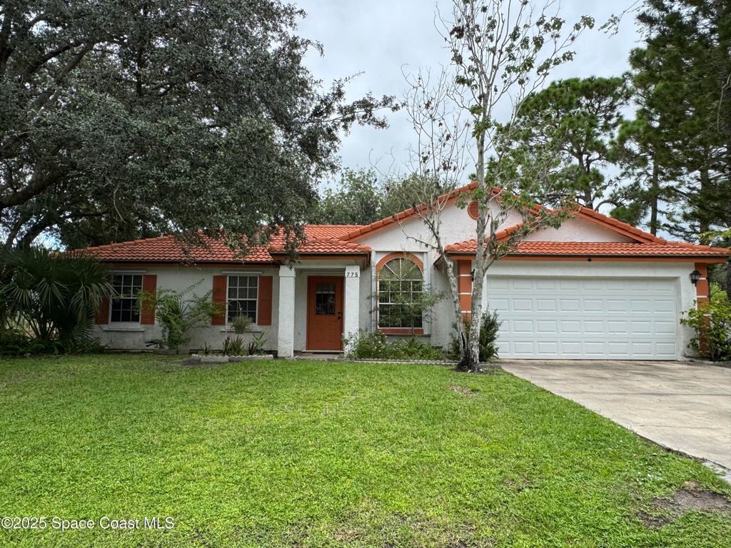 Photo of 775 Winchell Street SW, Palm Bay, FL 32908 (MLS # 1056947)