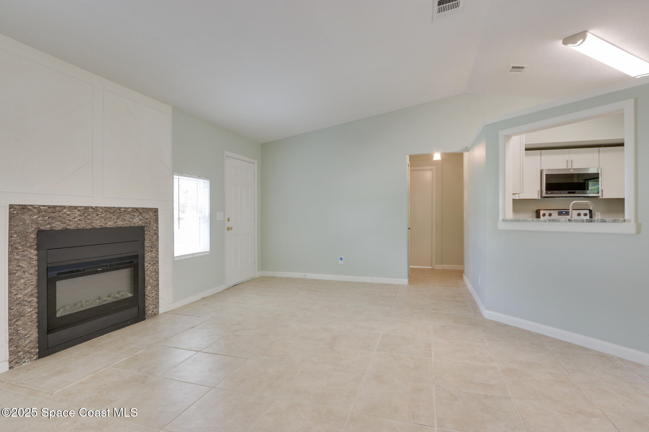 1198 Altamira Street NW