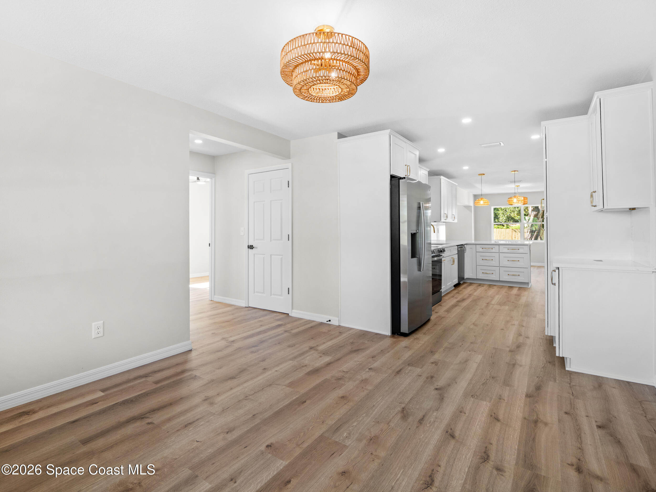 1121 Carlton Drive