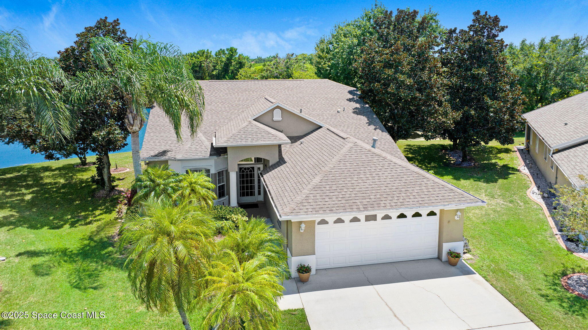 1914 Ficus Point Drive