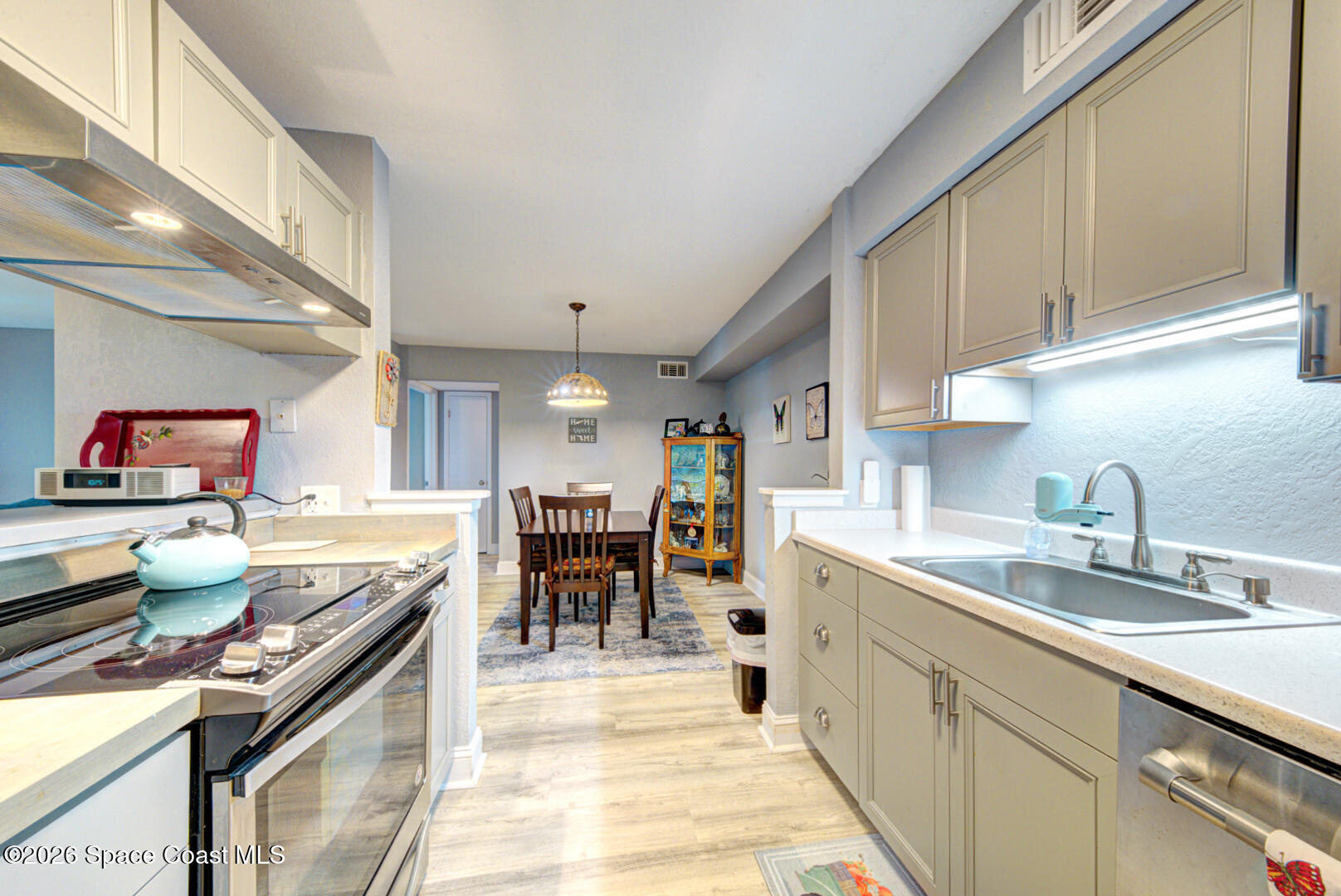 225 S Tropical Trail 605