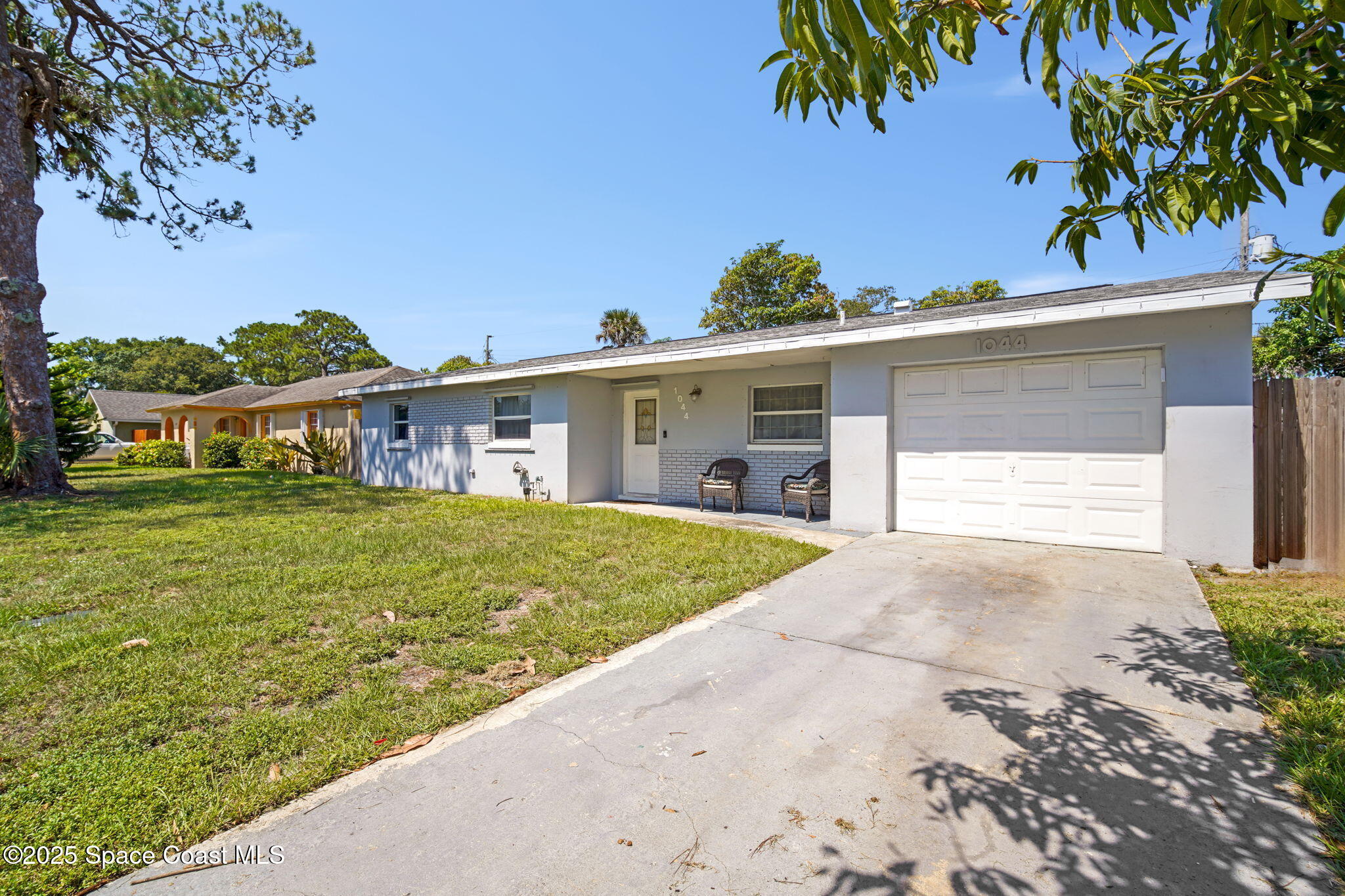 1044 Pompano Drive