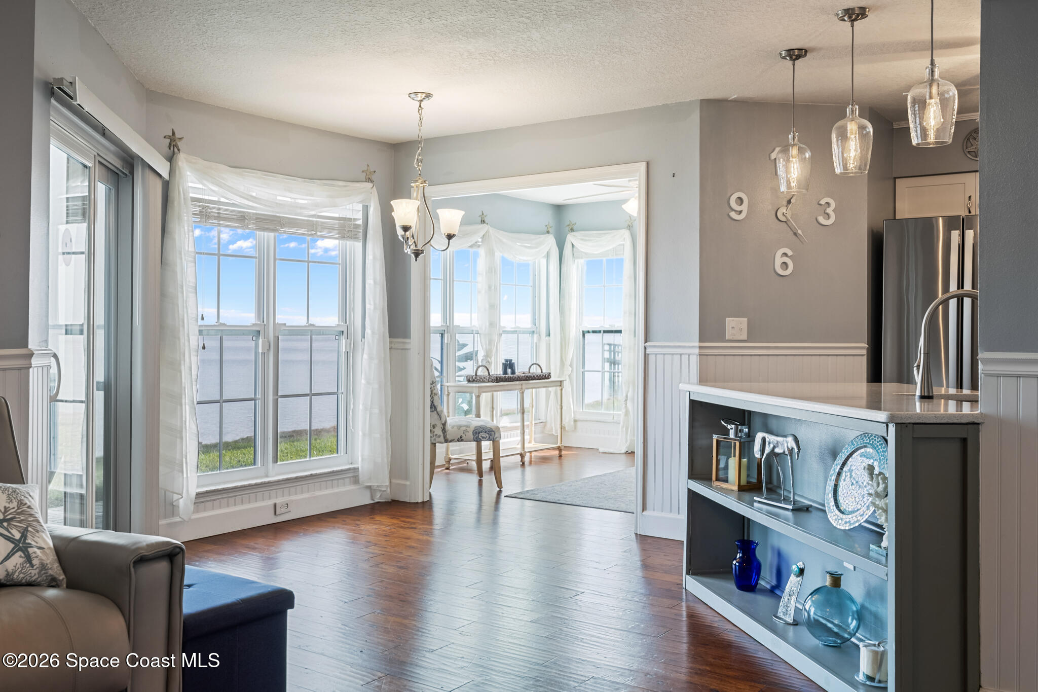 7050 N Highway 1 106