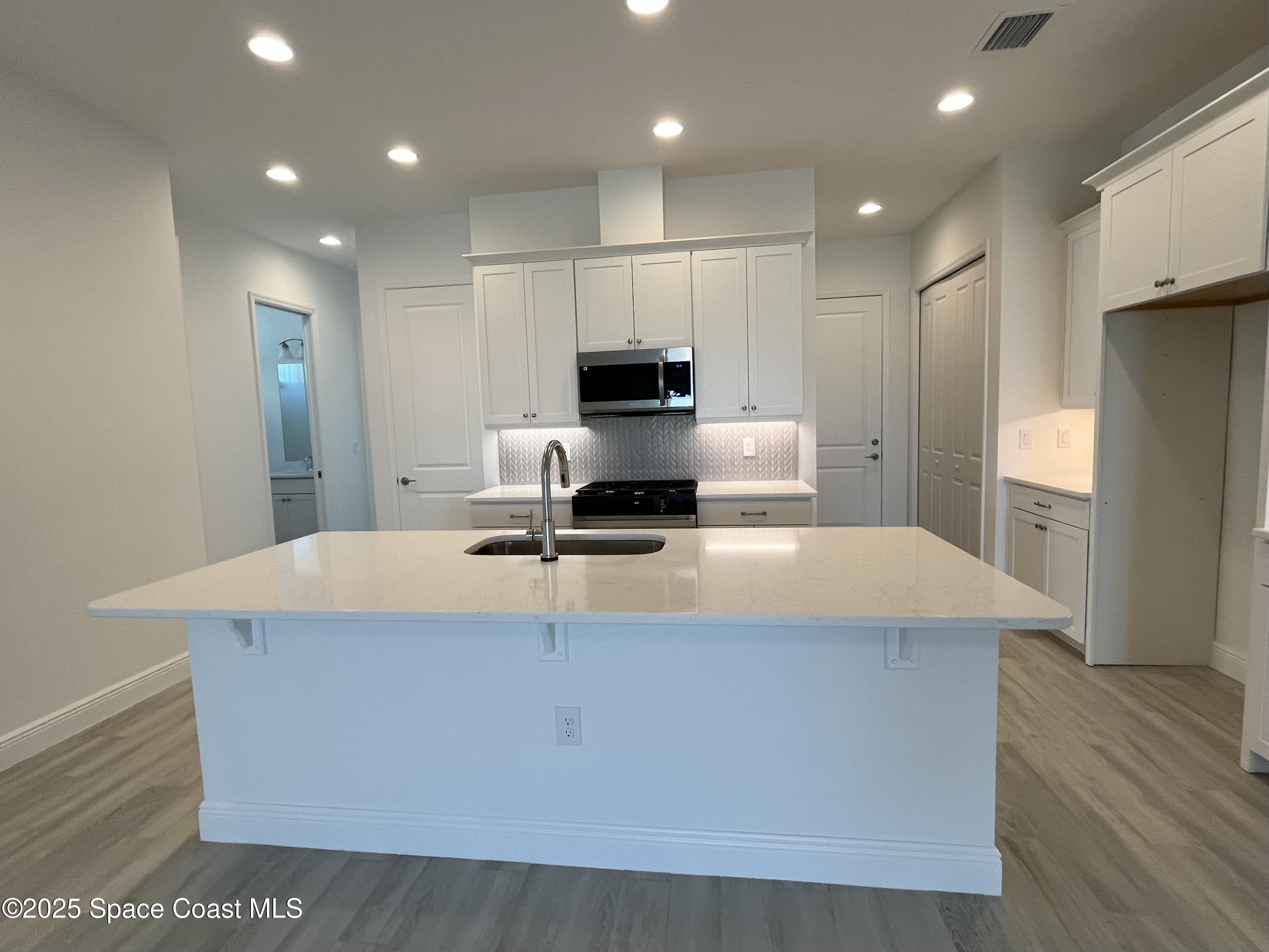 3181 Galeras Drive
