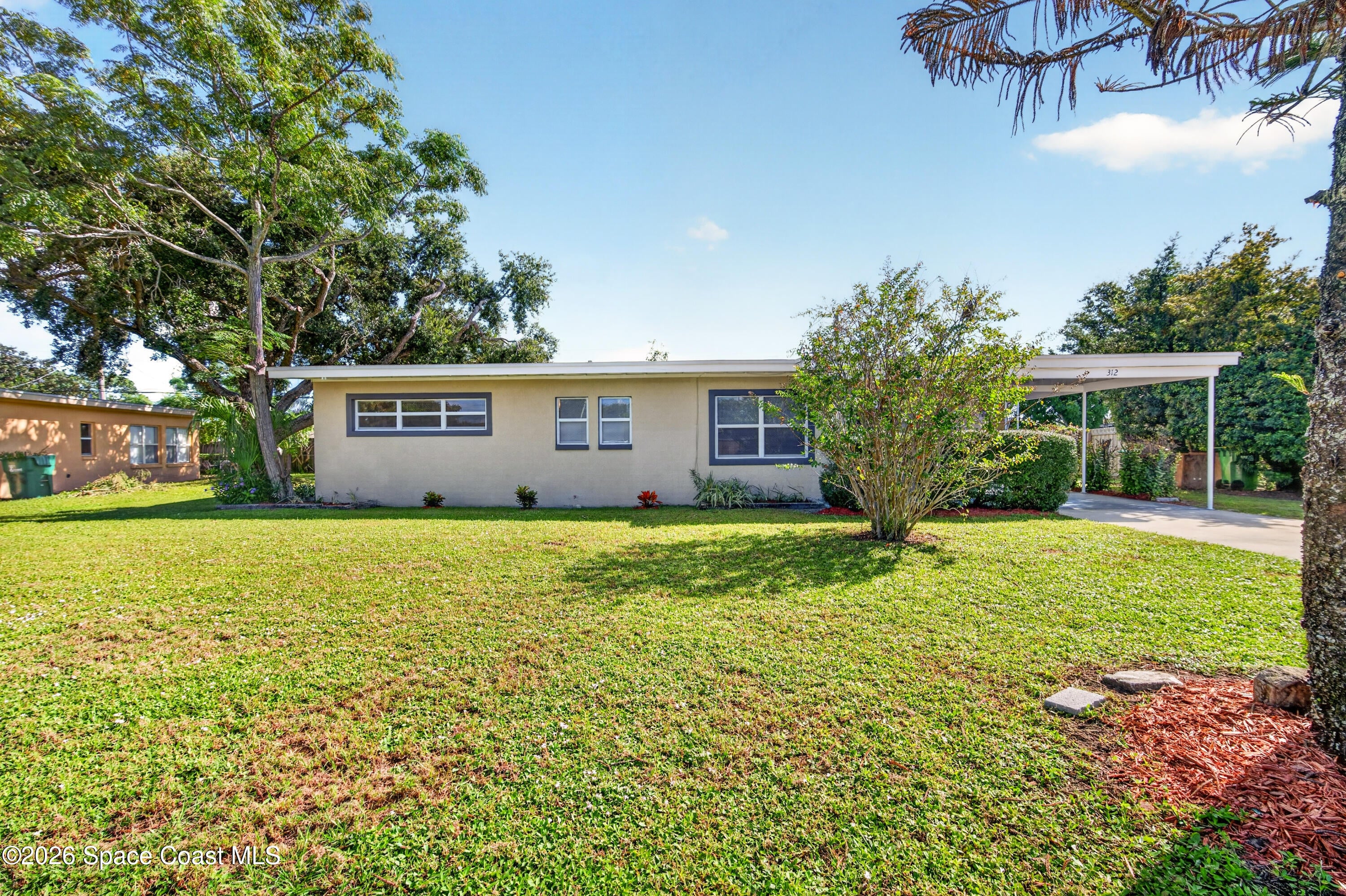 312 Edinburgh Drive