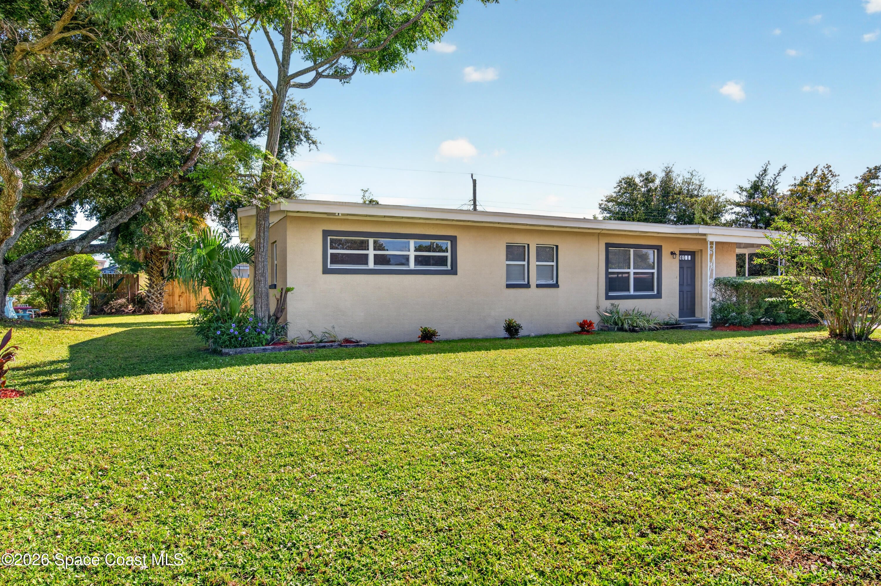 312 Edinburgh Drive