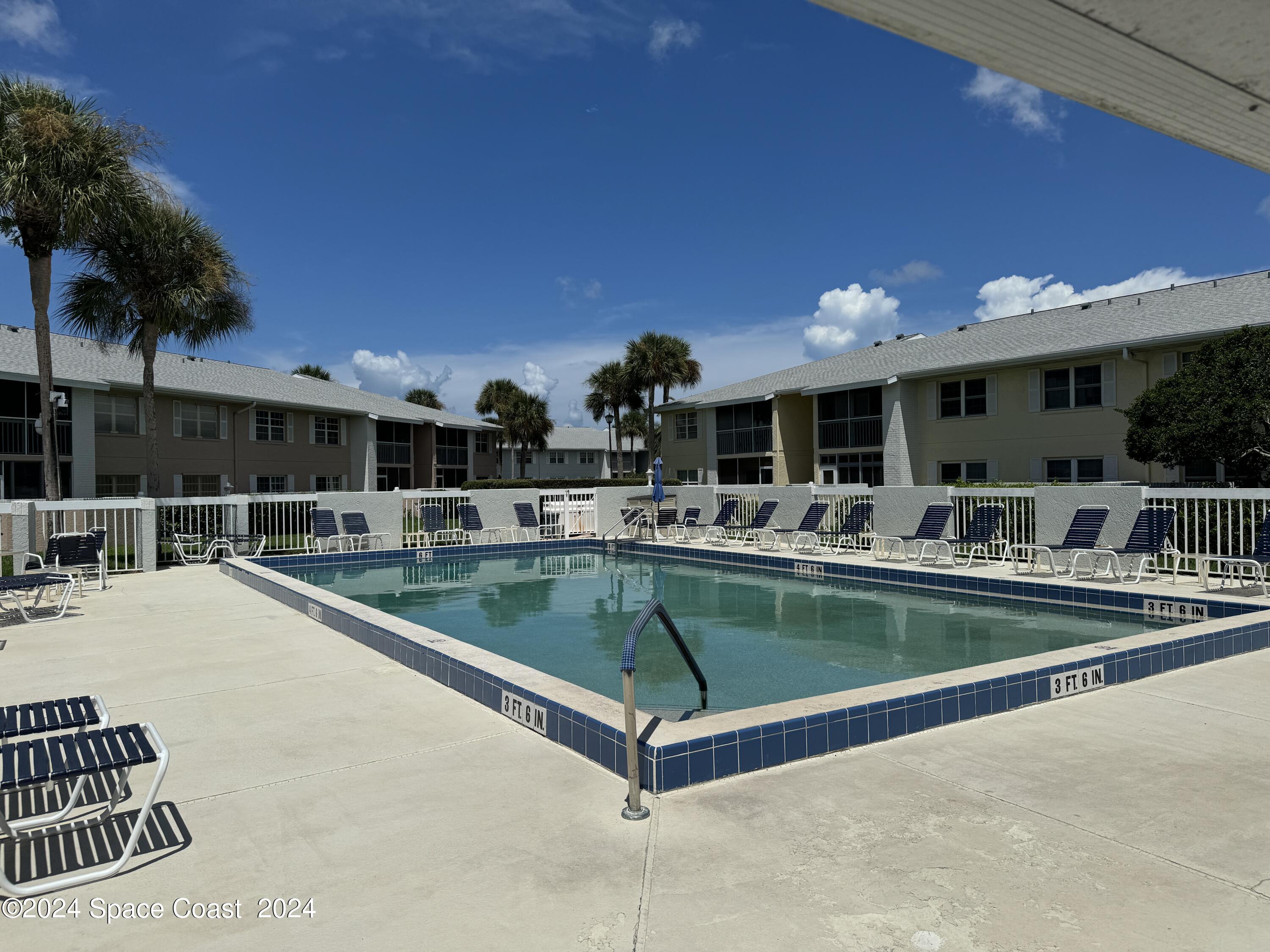 933 Sonesta Avenue NE 102
