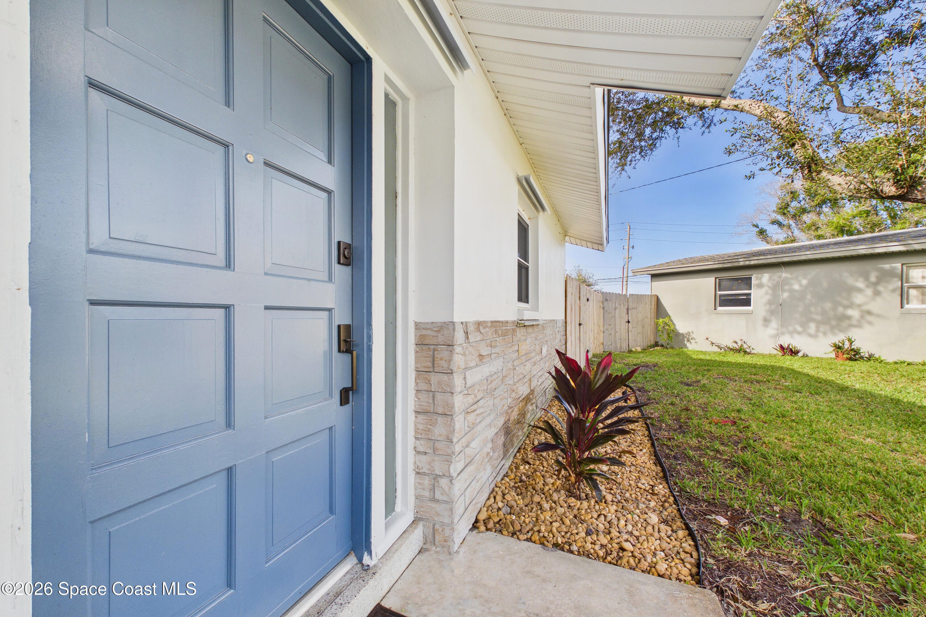 330 Eutau Court
