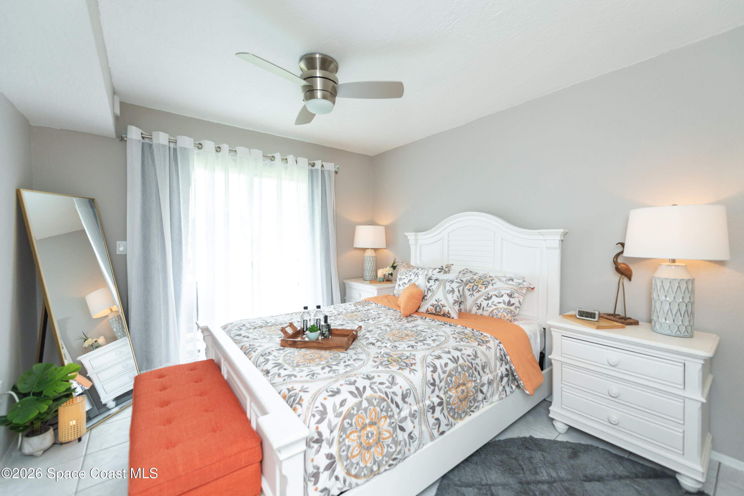 225 Ocean Park Lane V53