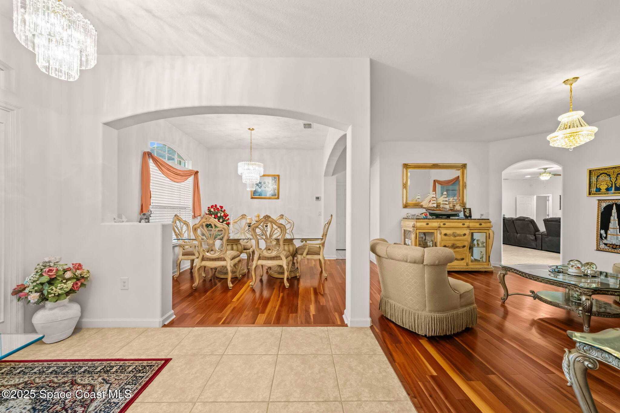 467 Easton Forest Circle SE