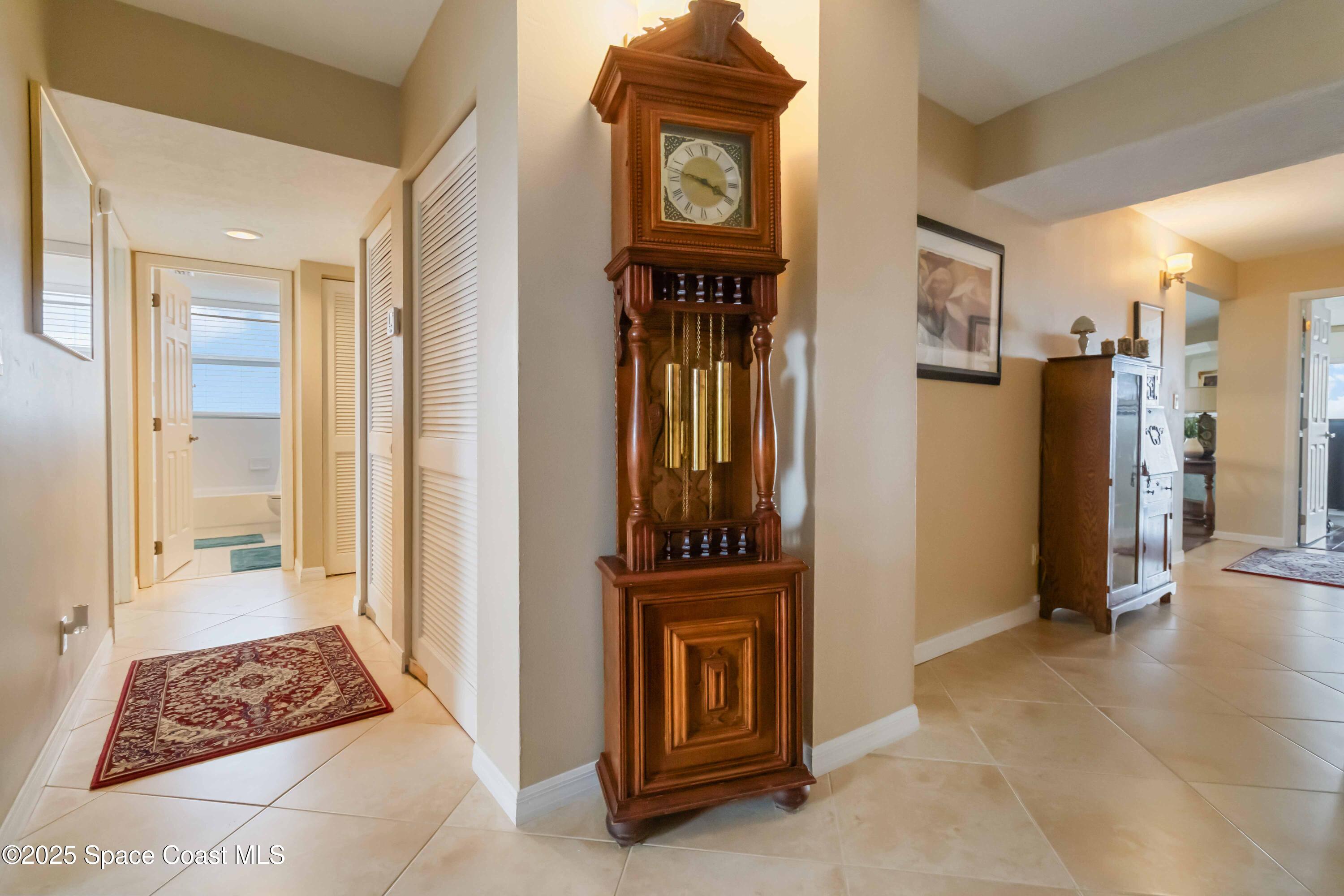 215 Ballyshannon Street C401