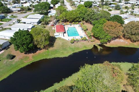 A home in Barefoot Bay