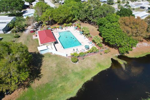 A home in Barefoot Bay