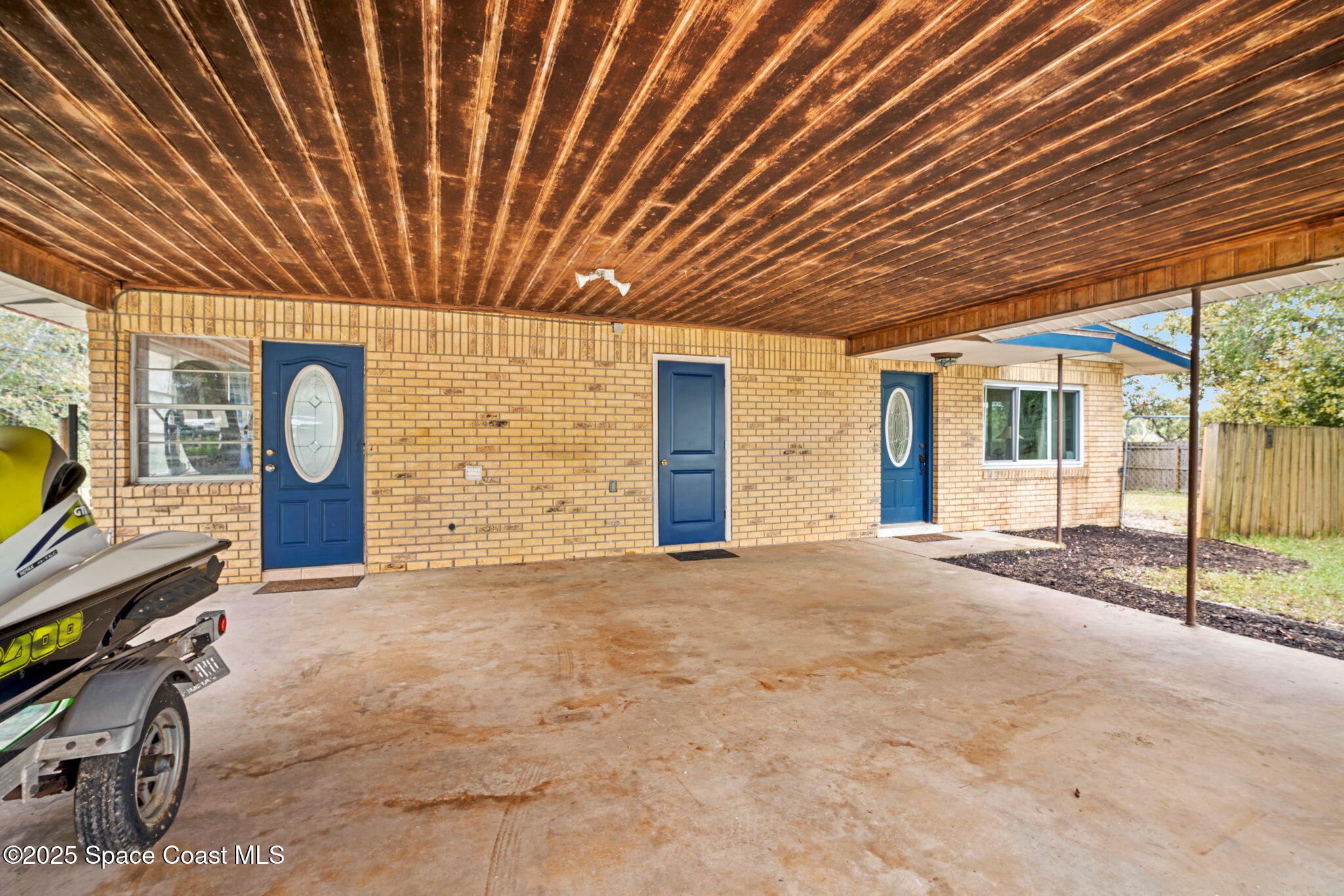 3705 Grandperrin Road