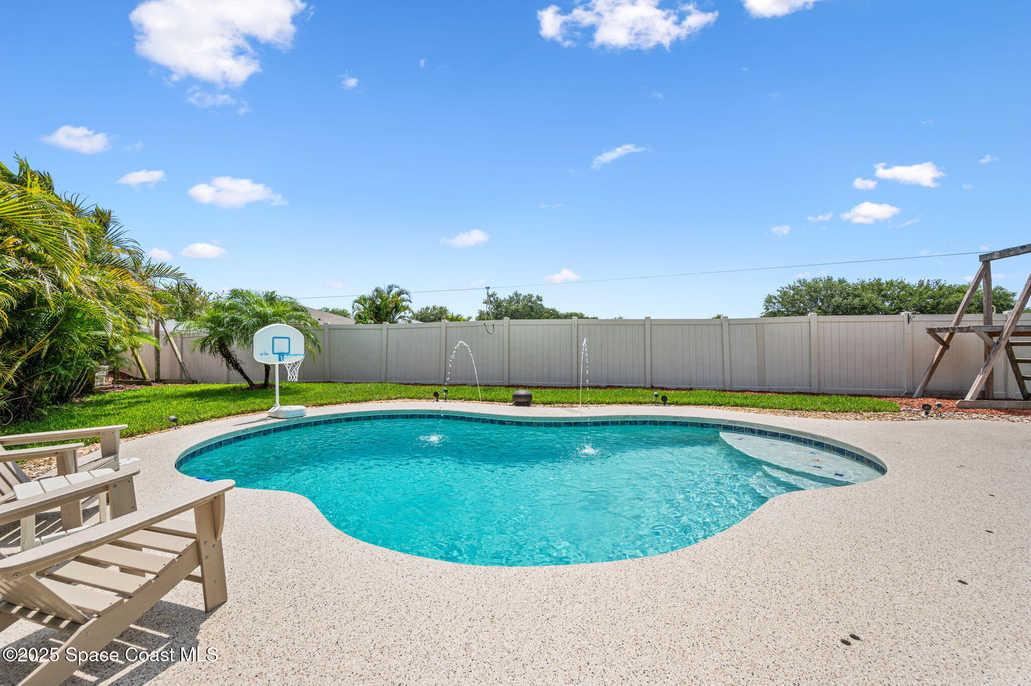 4065 Harvest Circle