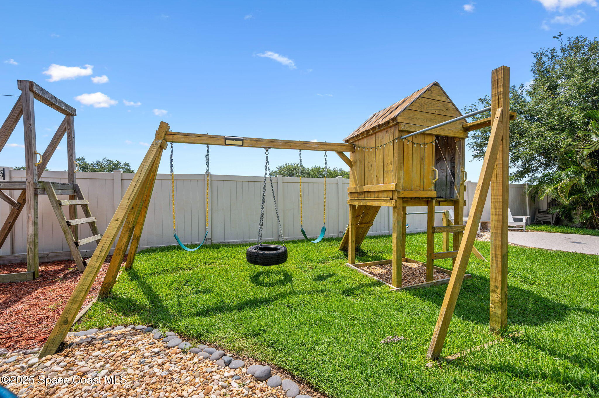4065 Harvest Circle