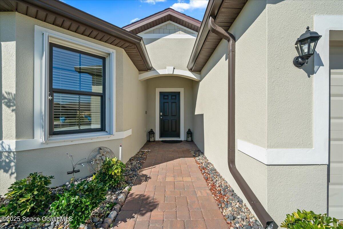 7182 Tigereye Way