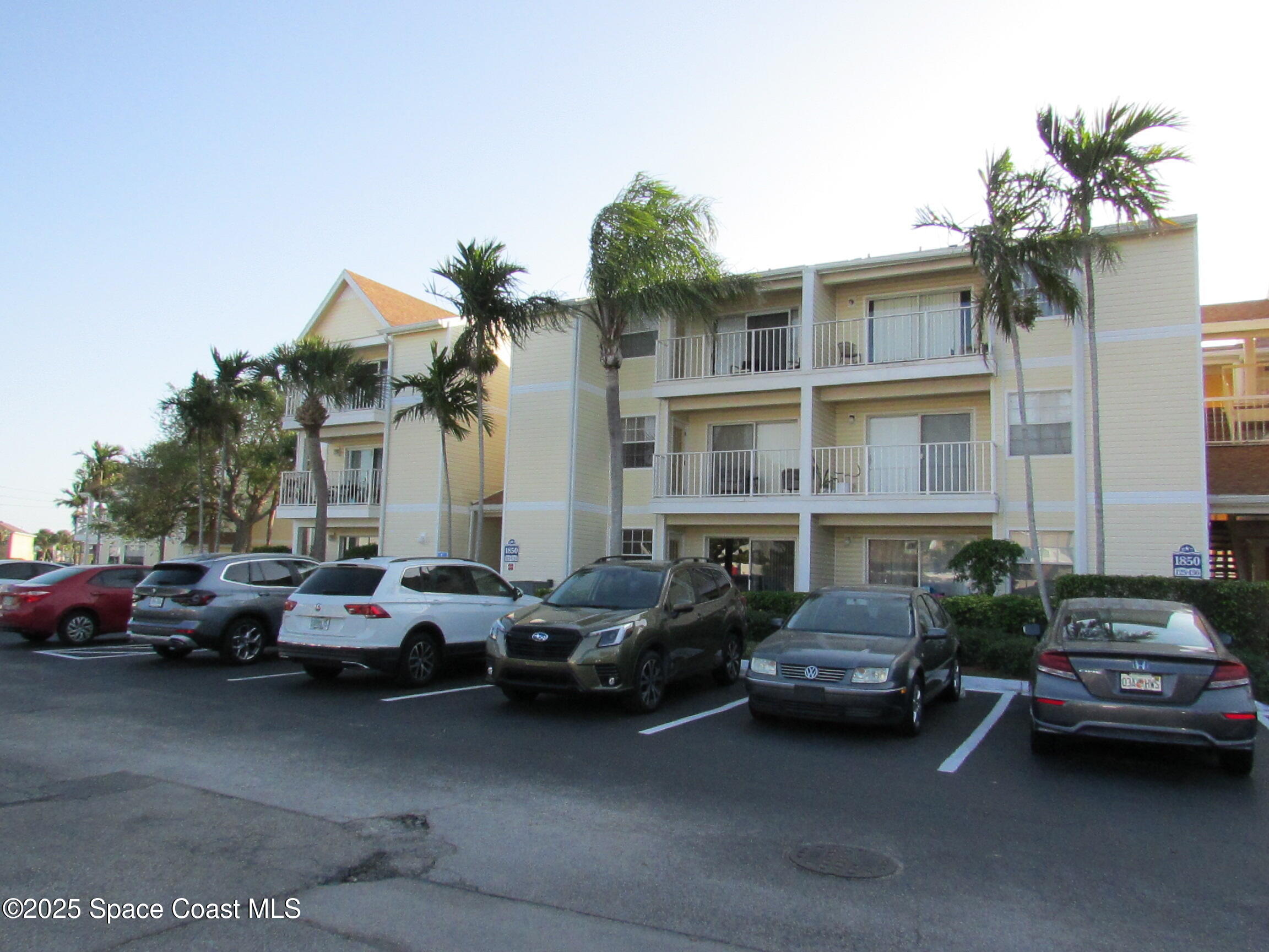 1850 Charlesmont Drive 7118