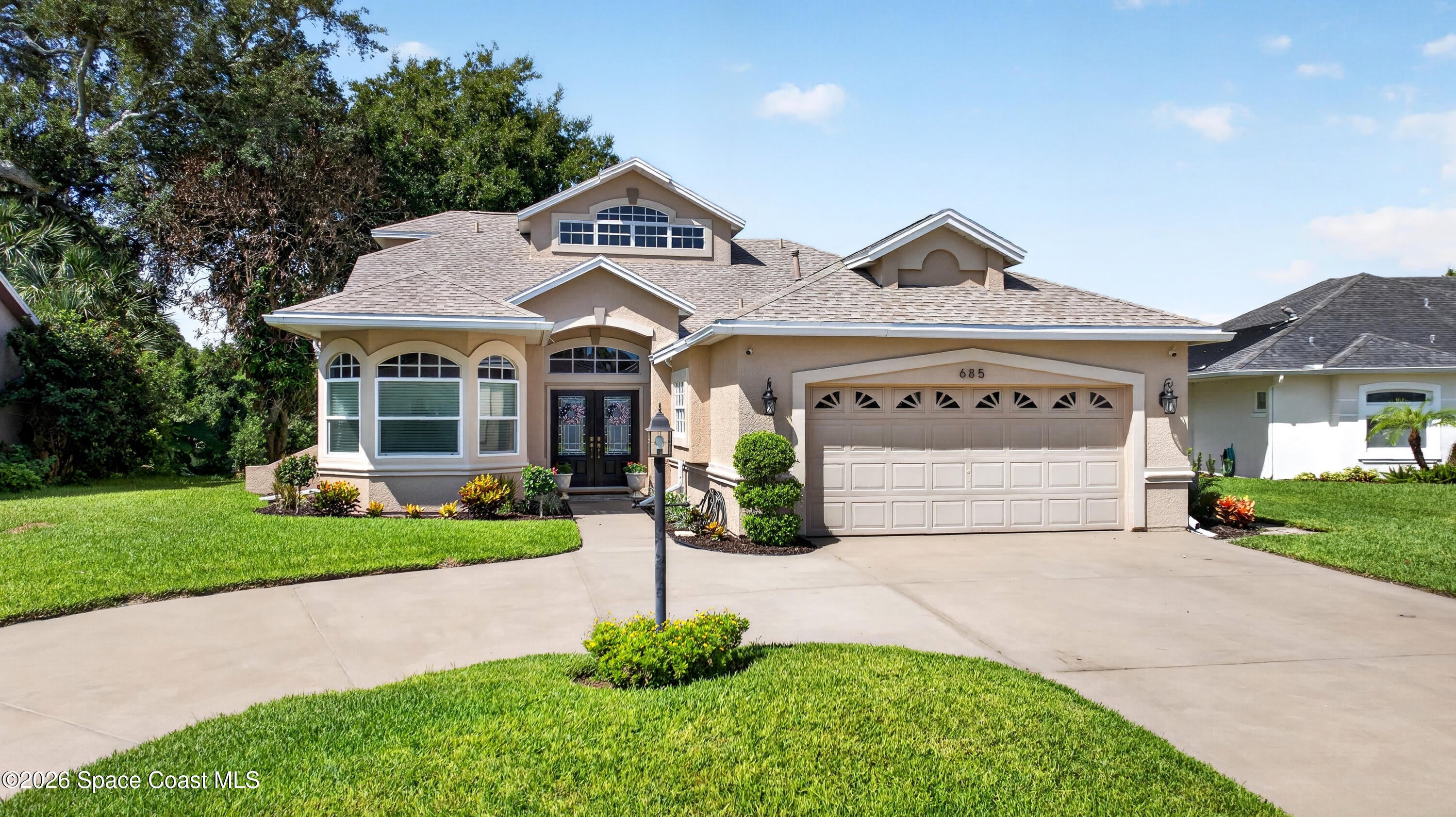 685 Bella Vista Drive
