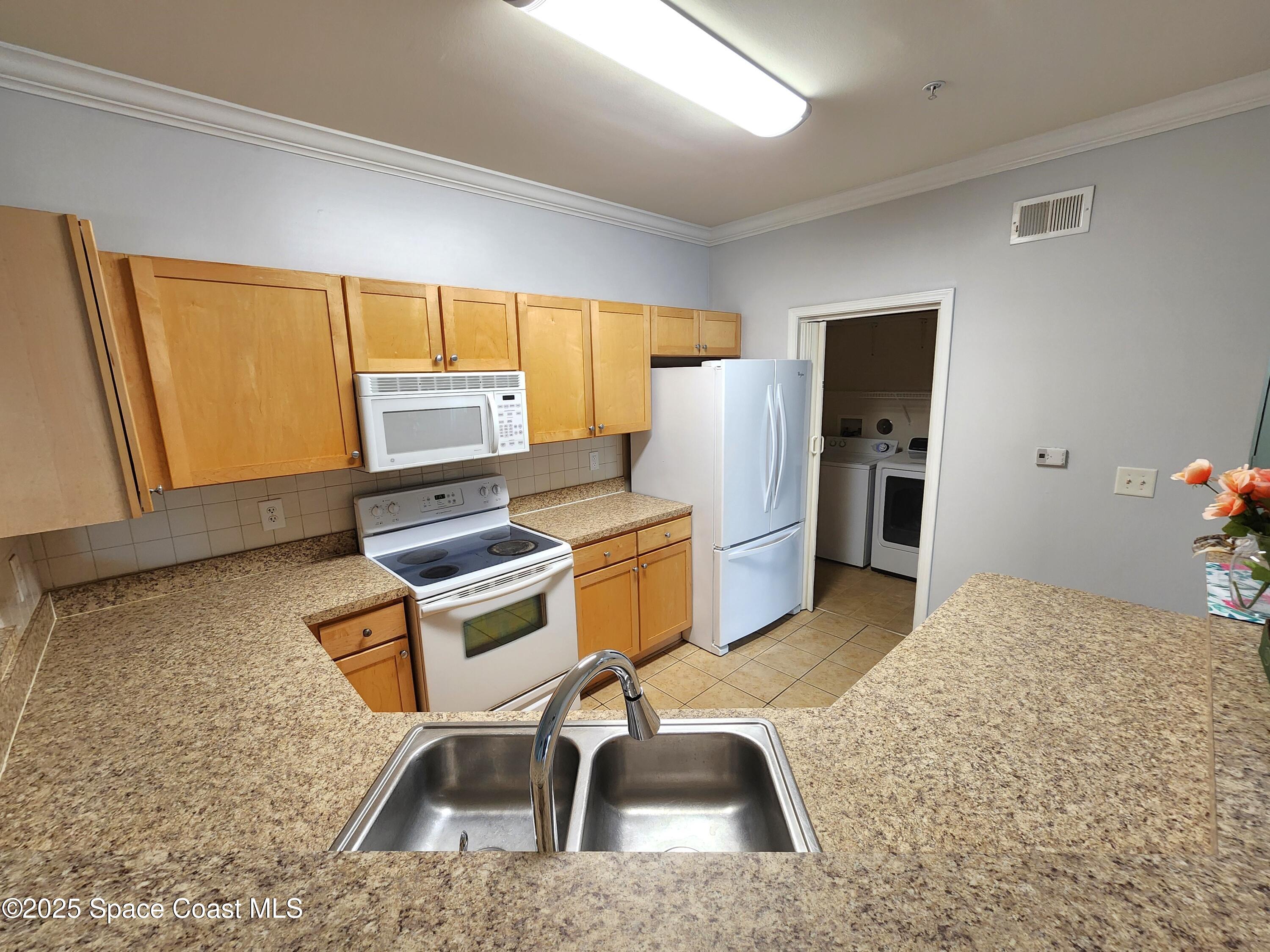 6421 Borasco Drive 1201