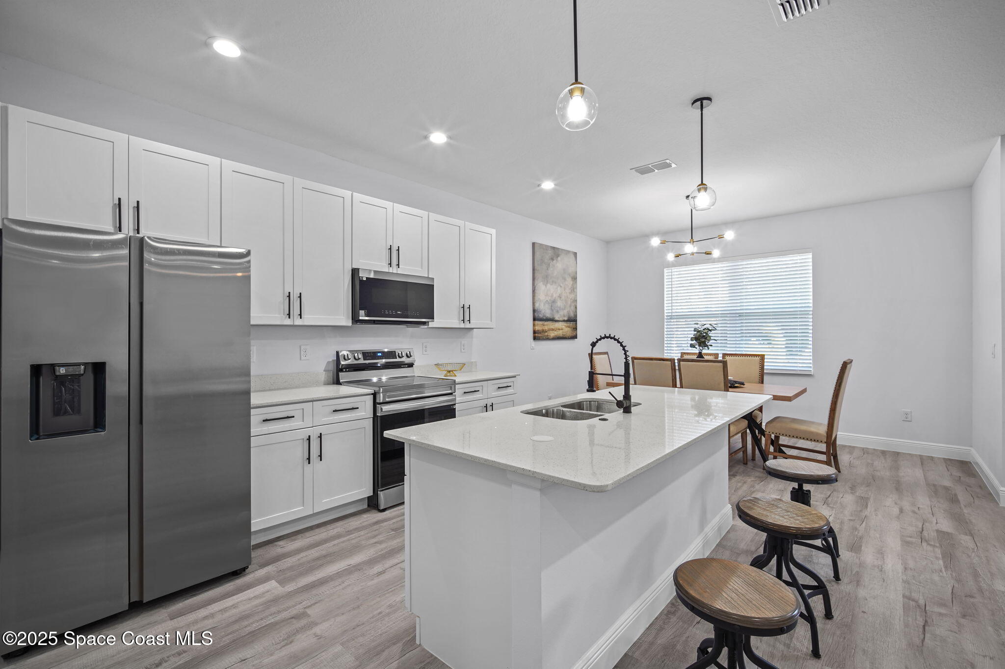 2668 Dennis Avenue SE