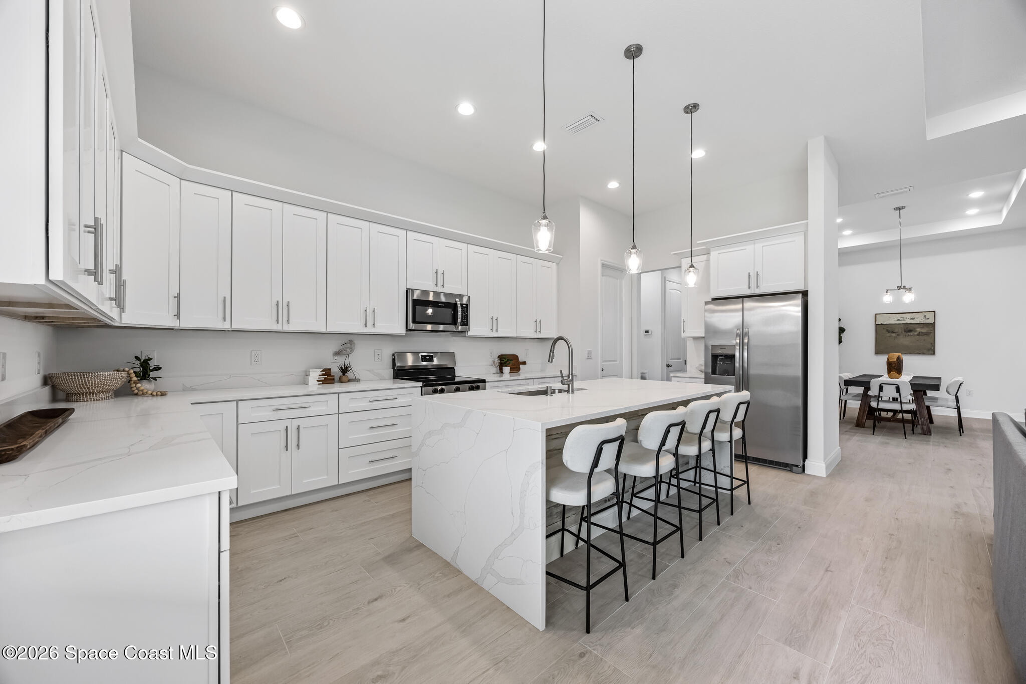 420 Di Lido Street NE