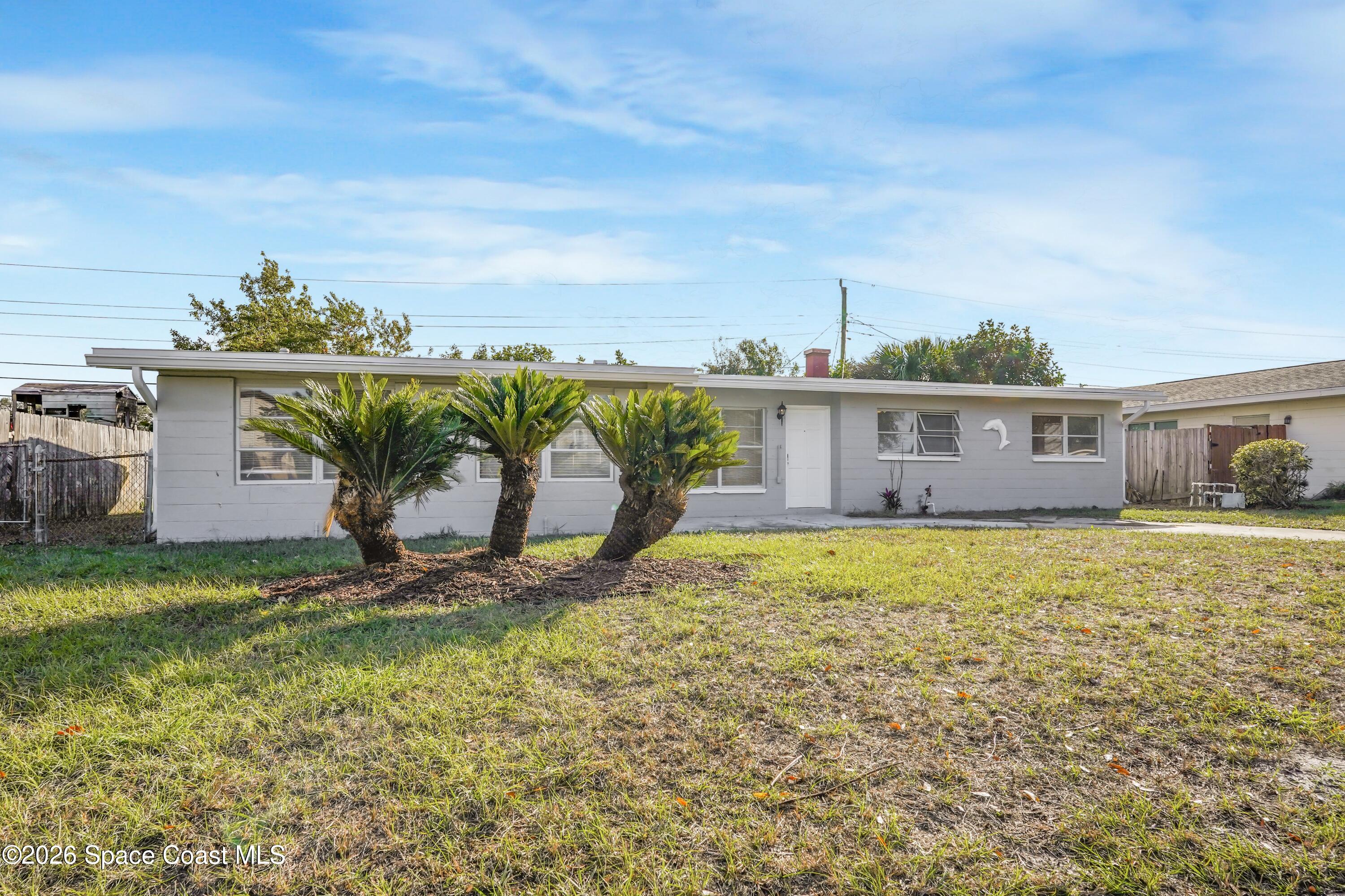 1895 Coolidge Avenue