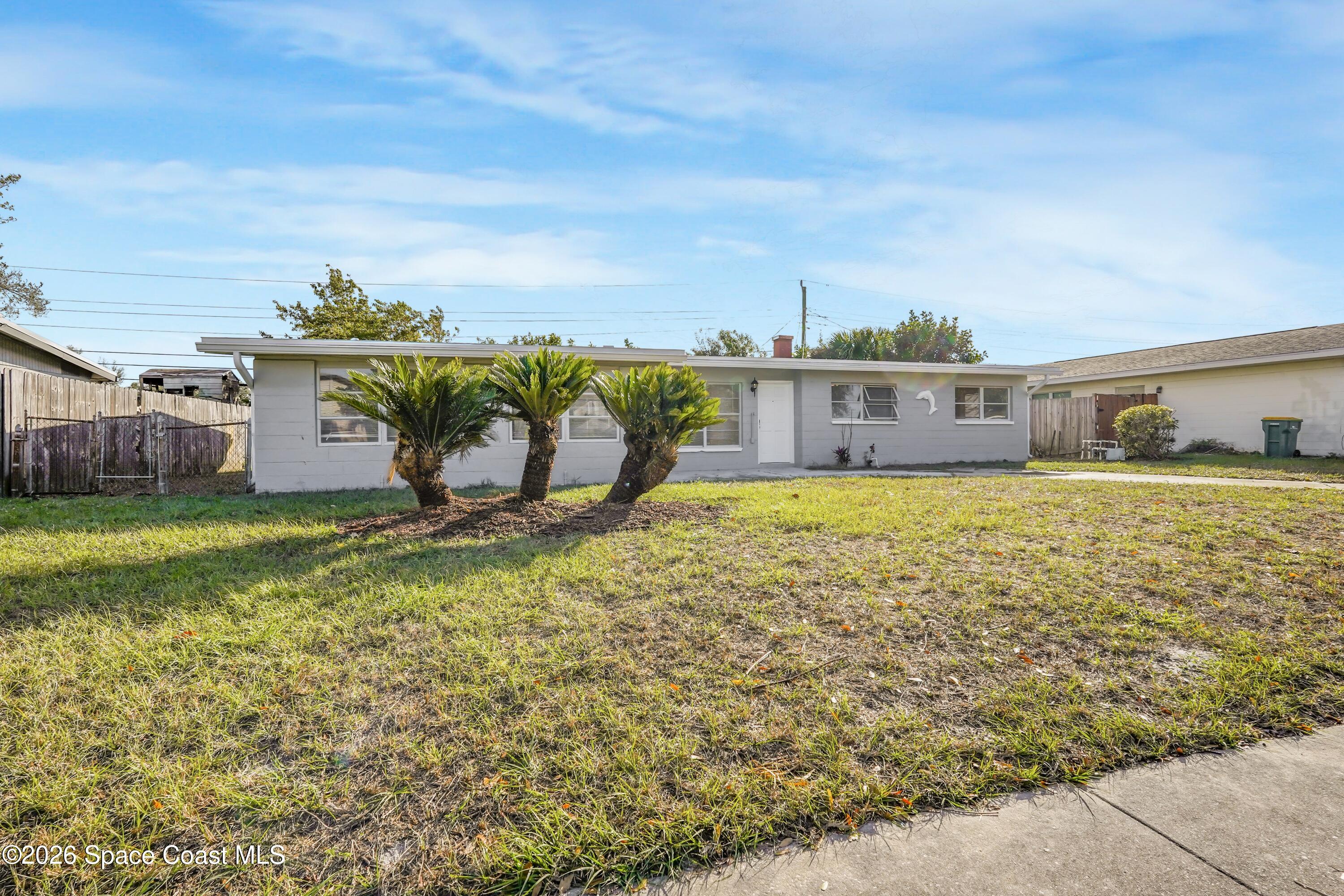 1895 Coolidge Avenue