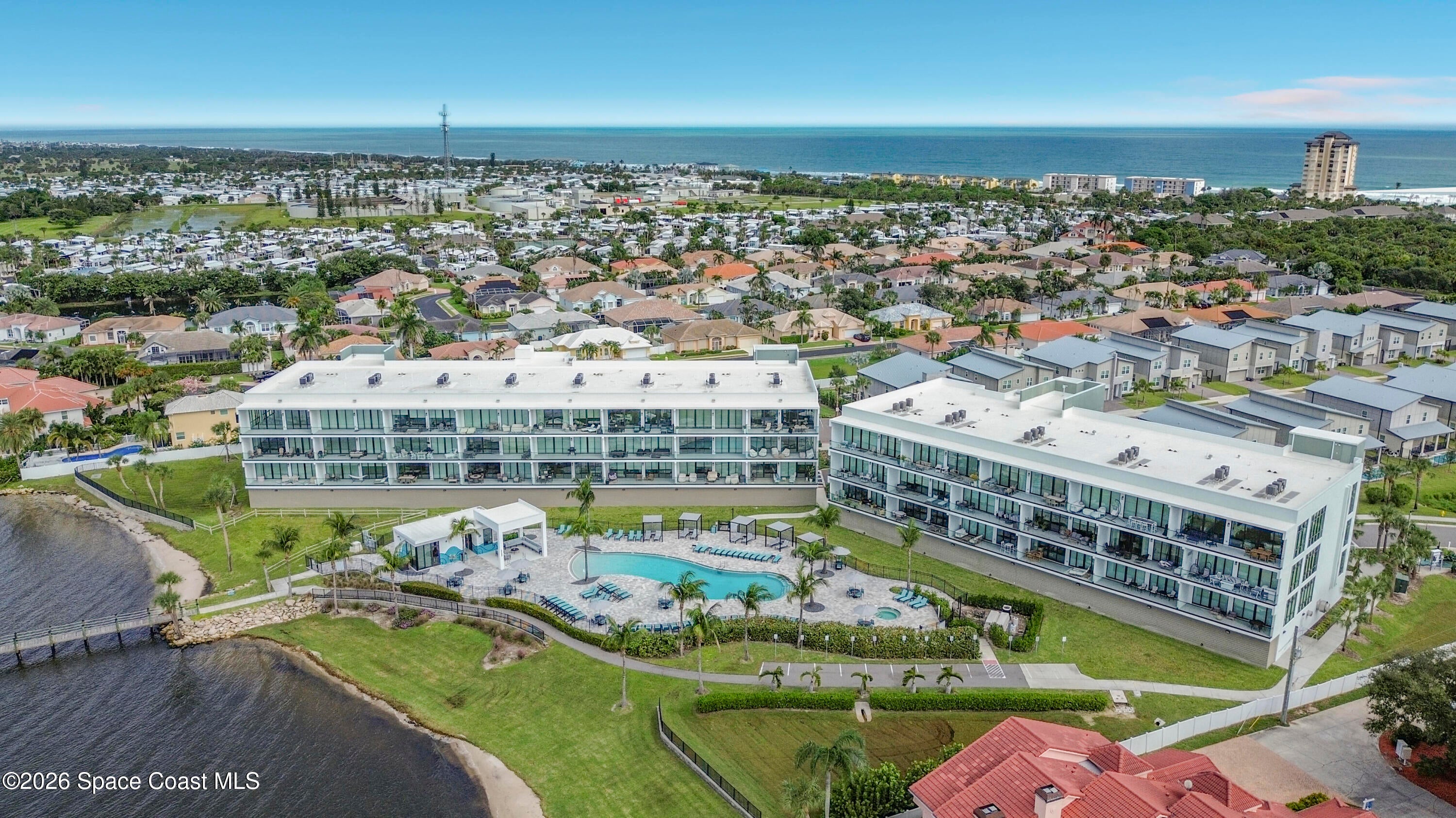 205 Strand Drive 304