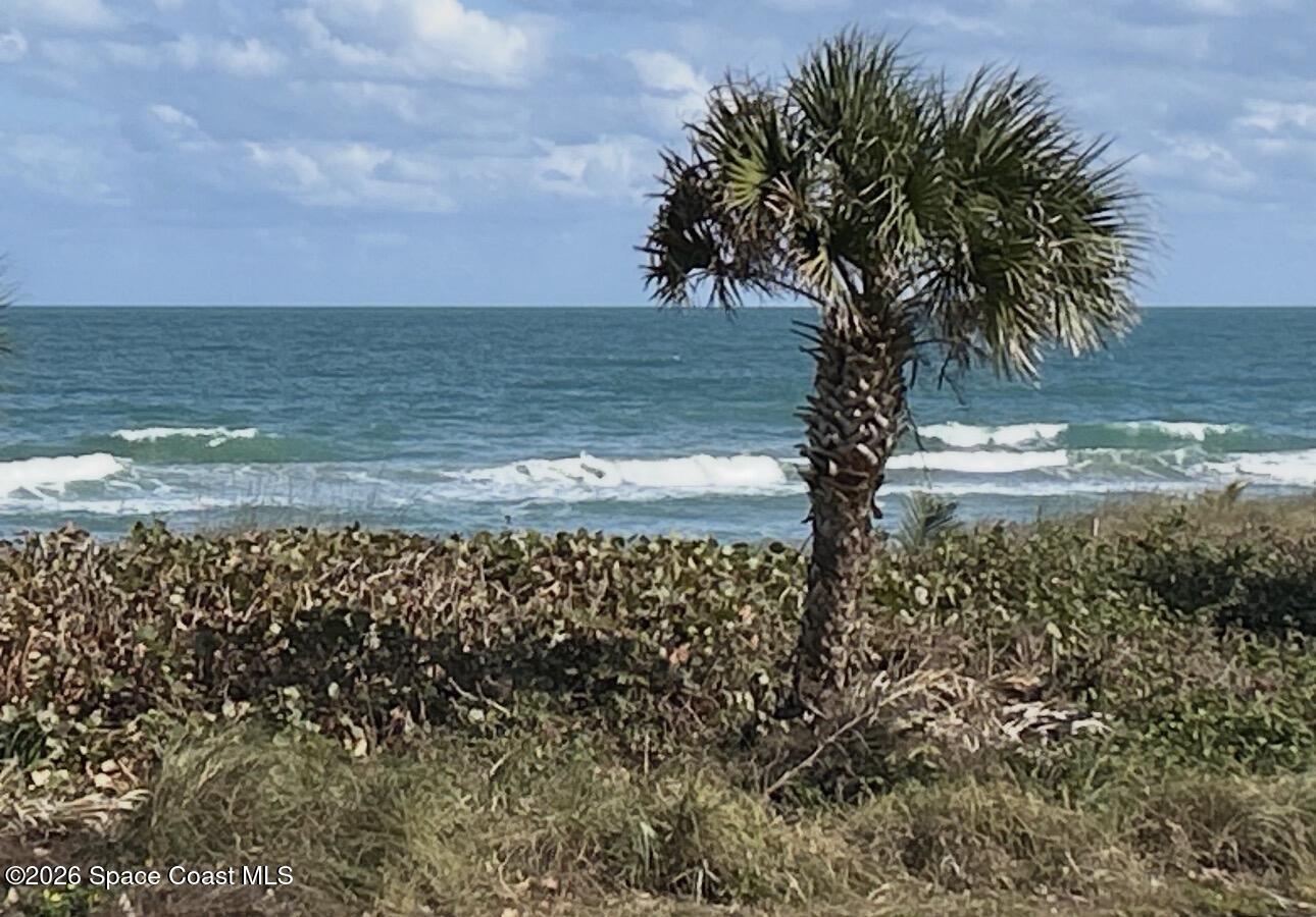 1101 S Miramar Avenue 201