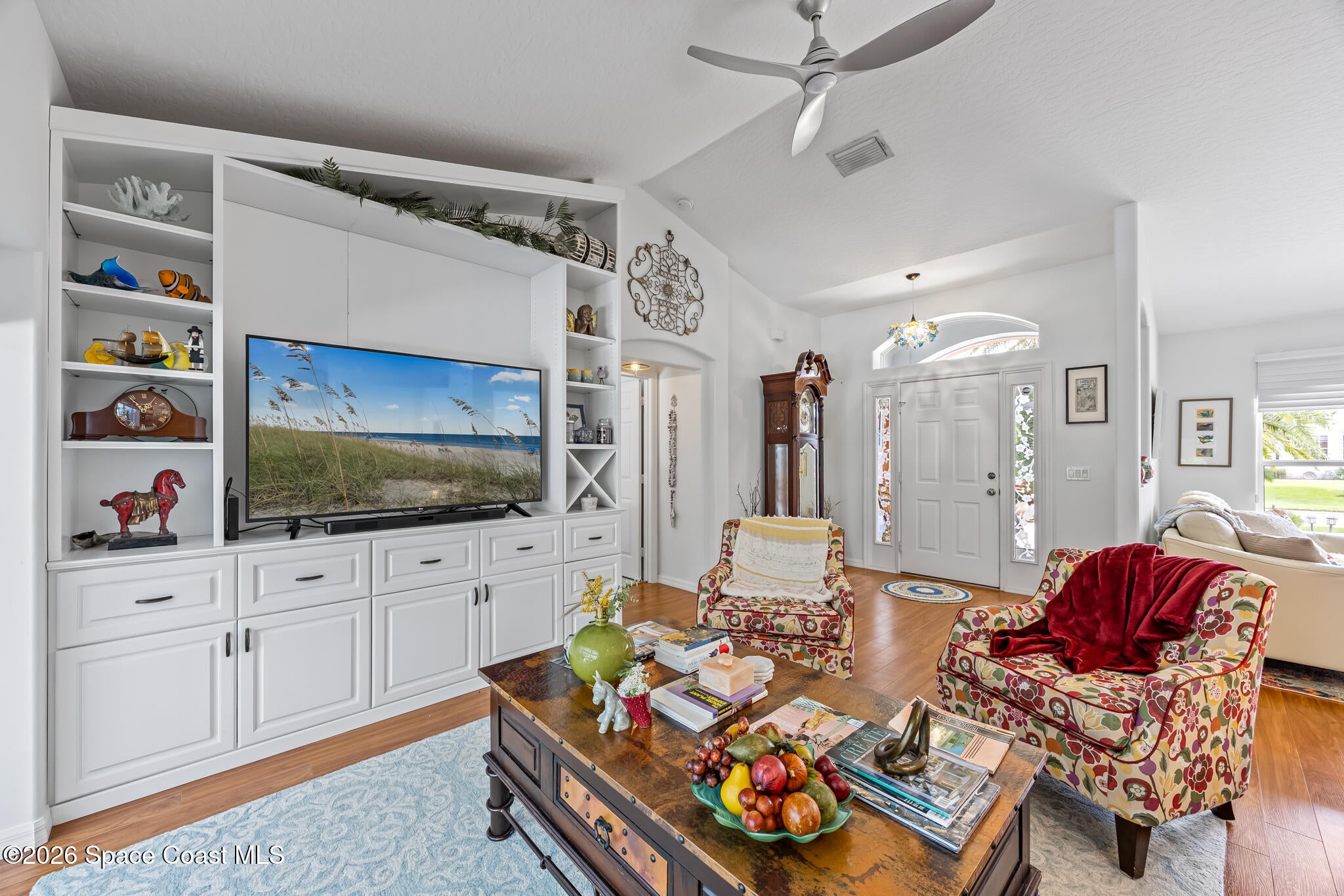 109 Thunderbird Drive