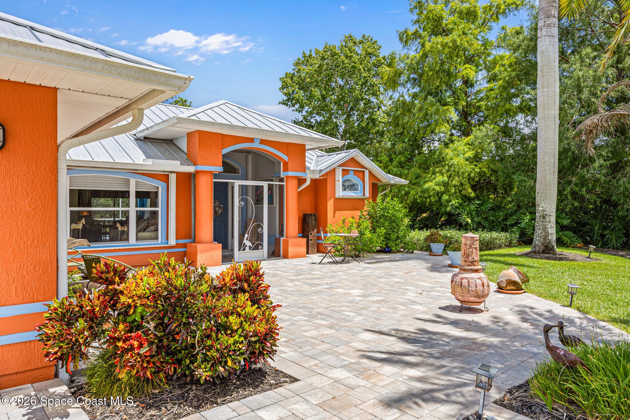 109 Thunderbird Drive